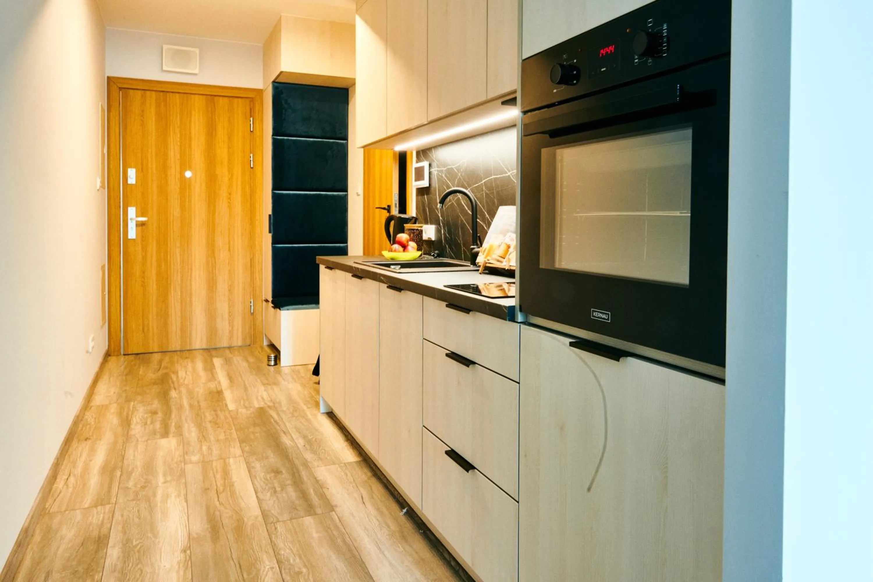 EASY RENT Apartments - Crystal, Centrum Free Parking 24h Check-in