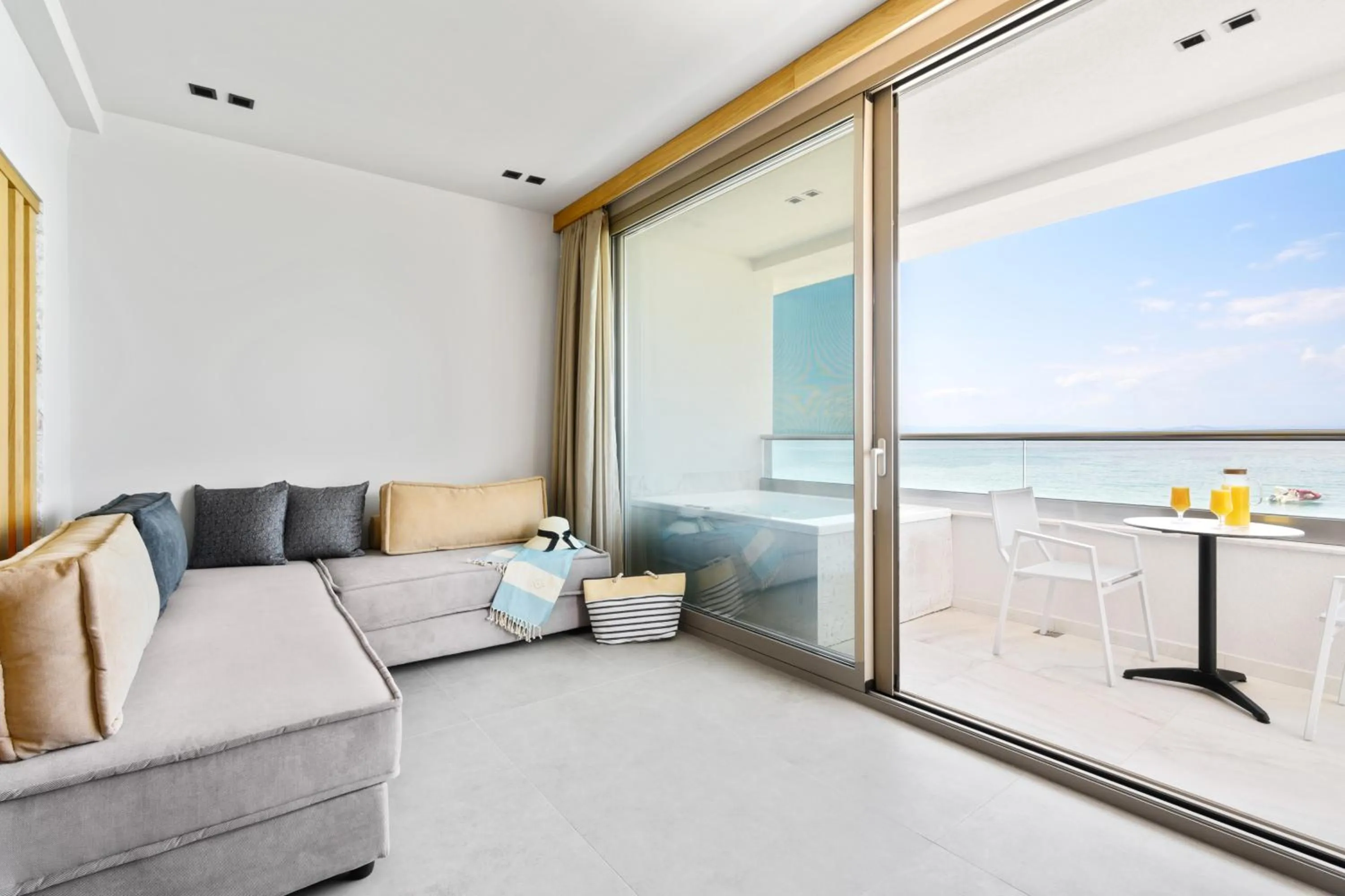 Balcony/Terrace in Emily's Luxury Suites