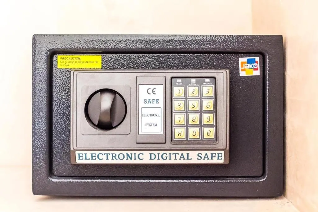 safe in UJO Condo Boutique