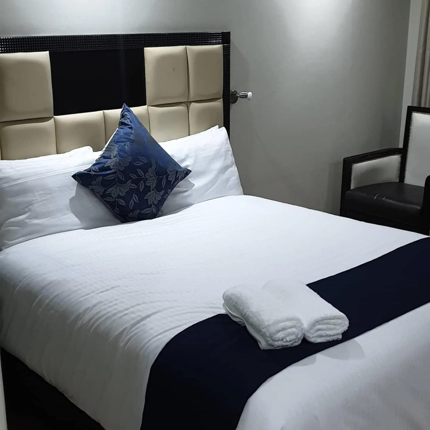 Bed in Al Hamra Hotel Durban