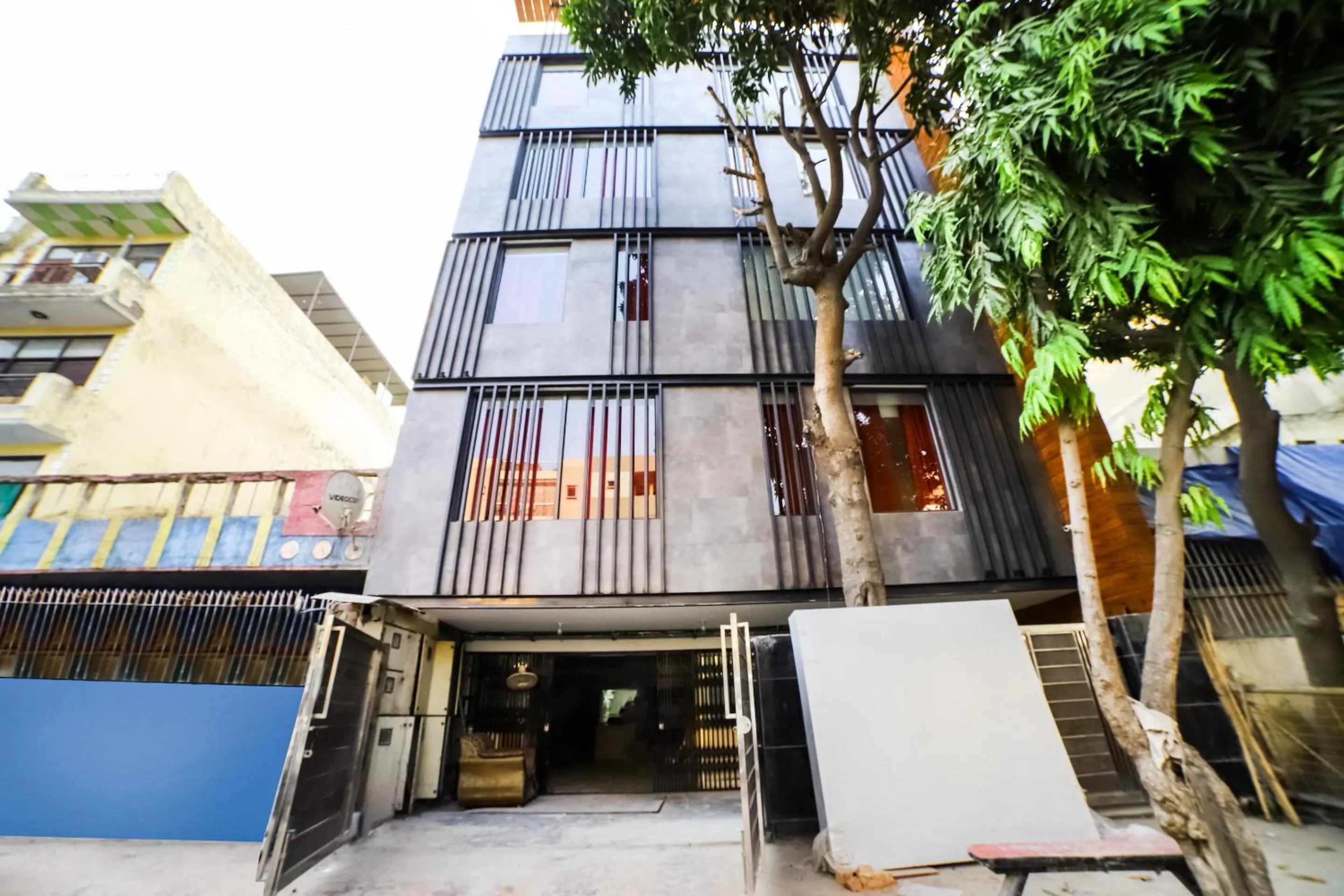 Facade/entrance in Hotel O Ashirwad home Near Pitampura