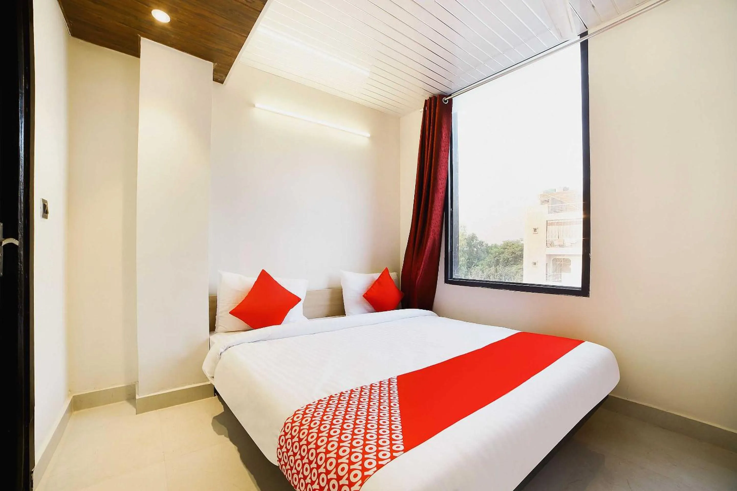 Bedroom, Bed in Hotel O Ashirwad home Near Pitampura