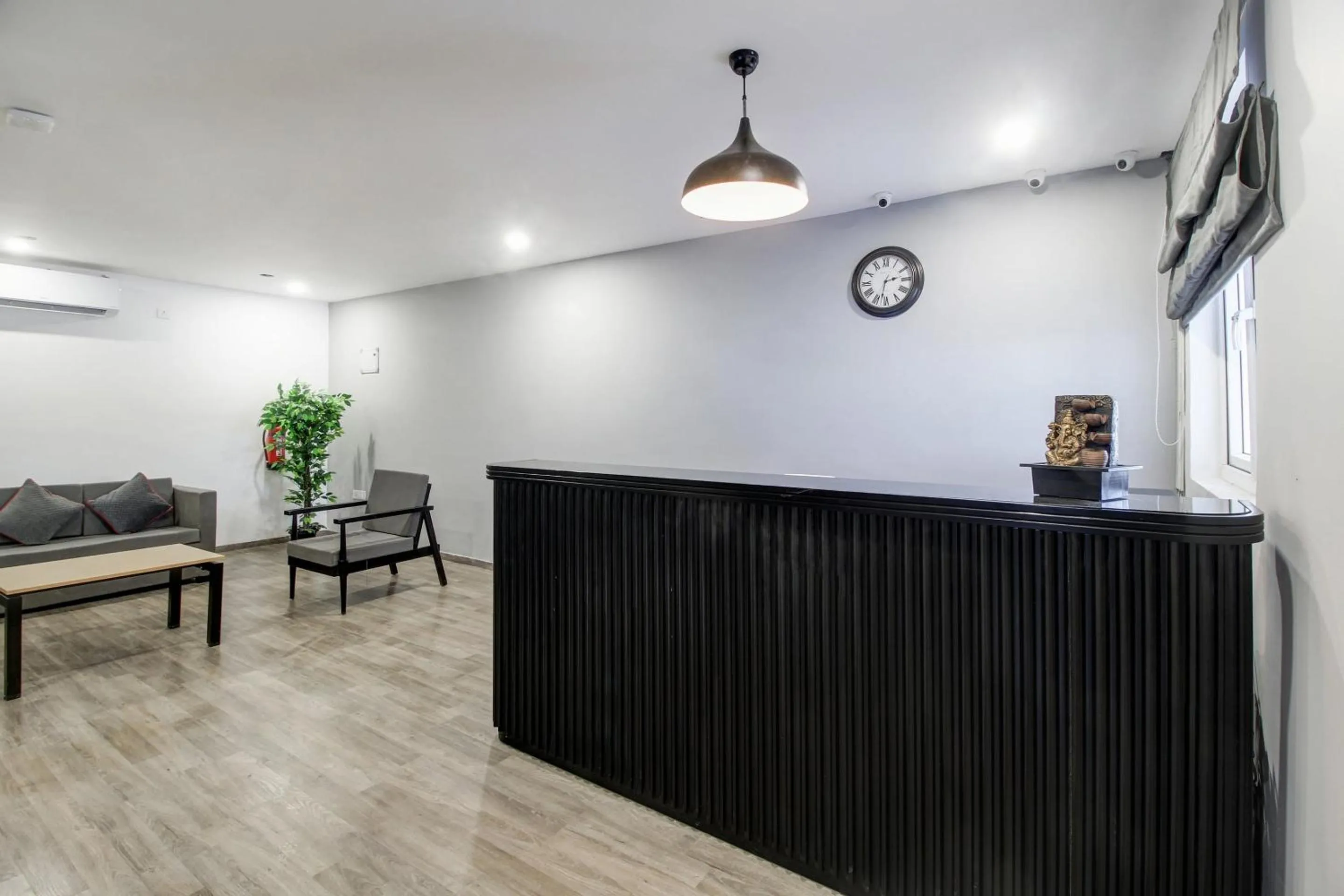 Lobby or reception in Super Townhouse RCC Majestic 397 LB Nagar