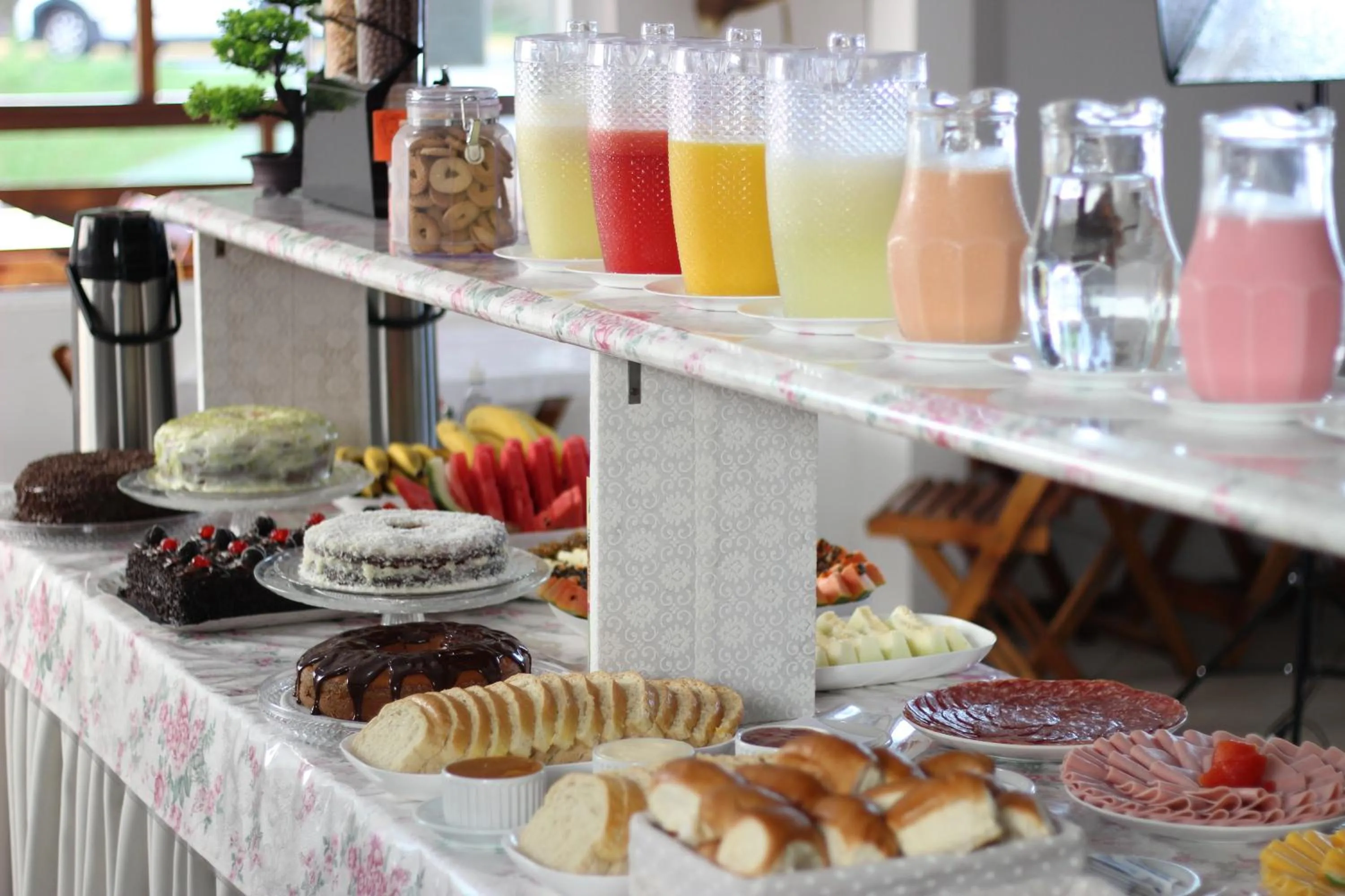 Breakfast in Hotel Bela Onda