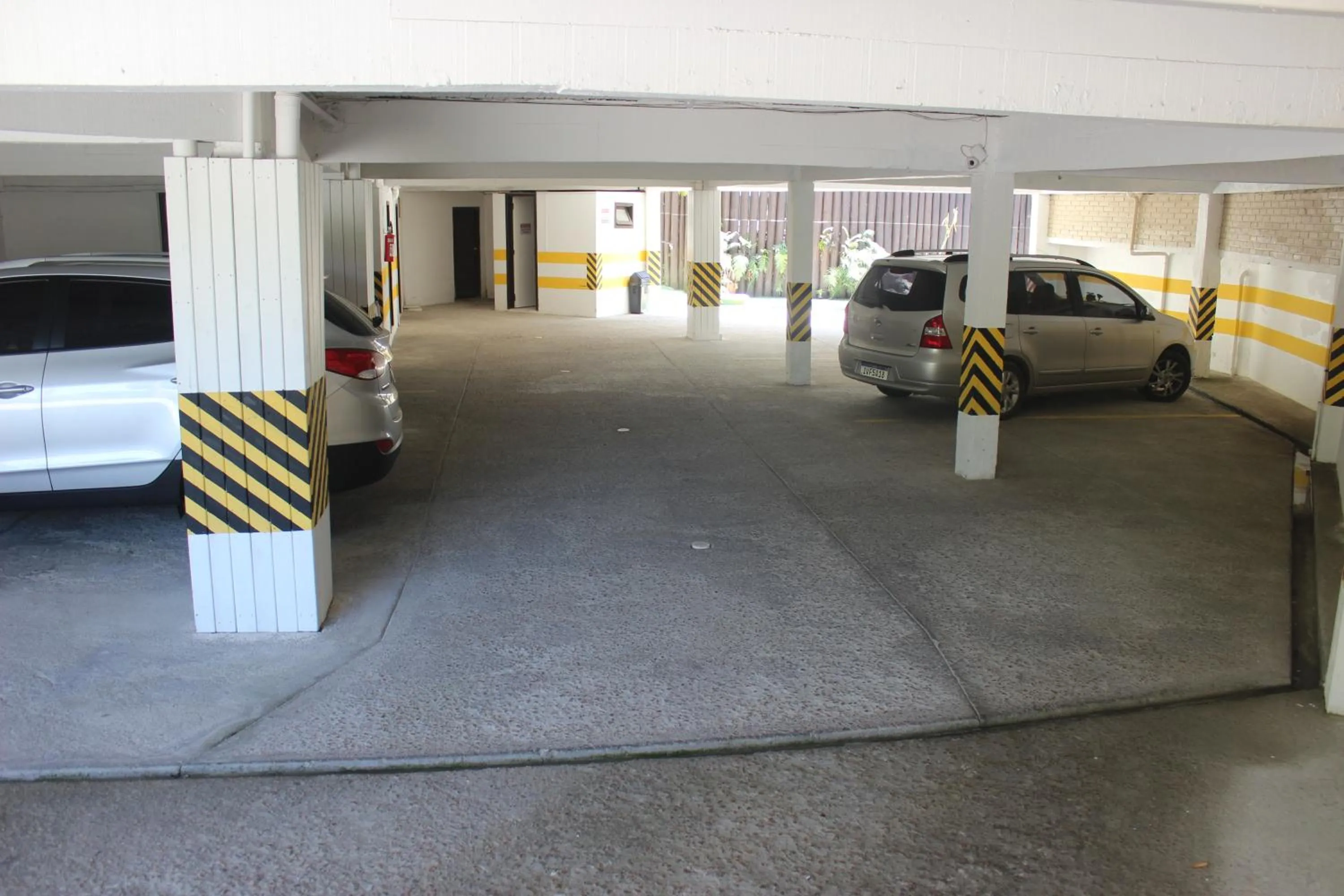 Parking in Hotel Bela Onda