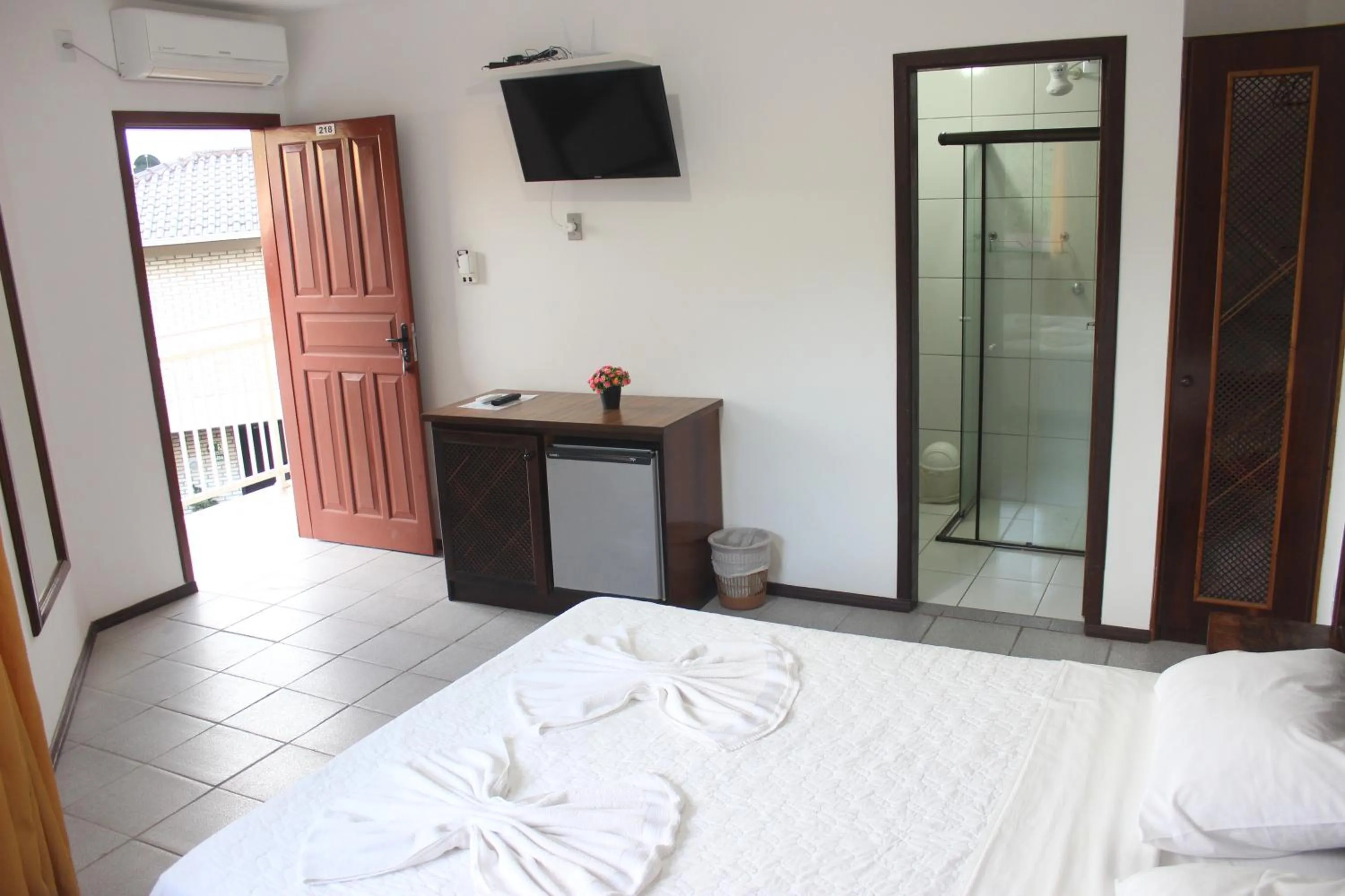 Bed in Hotel Bela Onda