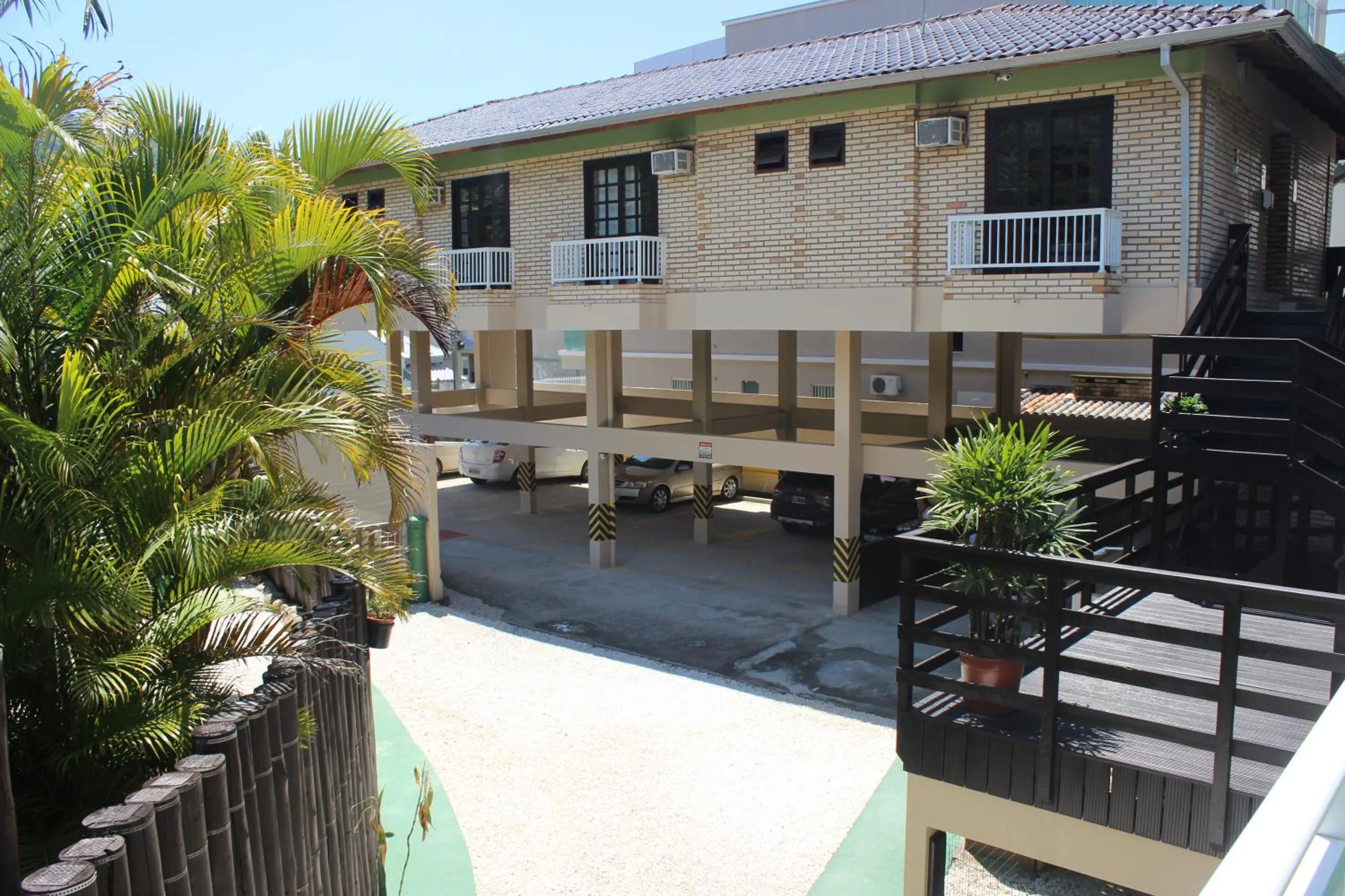 Property building in Hotel Bela Onda