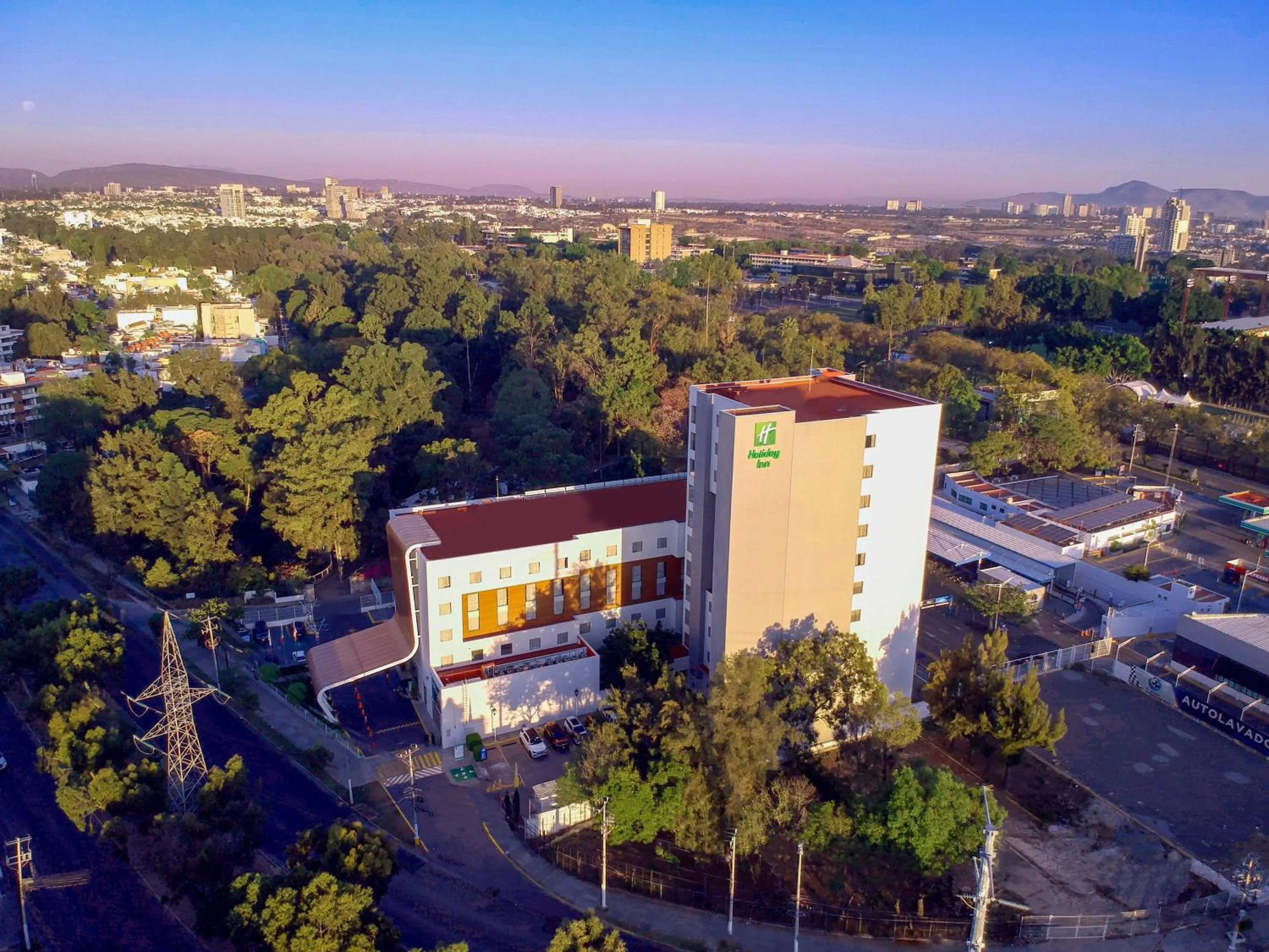 Property building, Bird's-eye View in HS HOTSSON Smart Guadalajara Autónoma