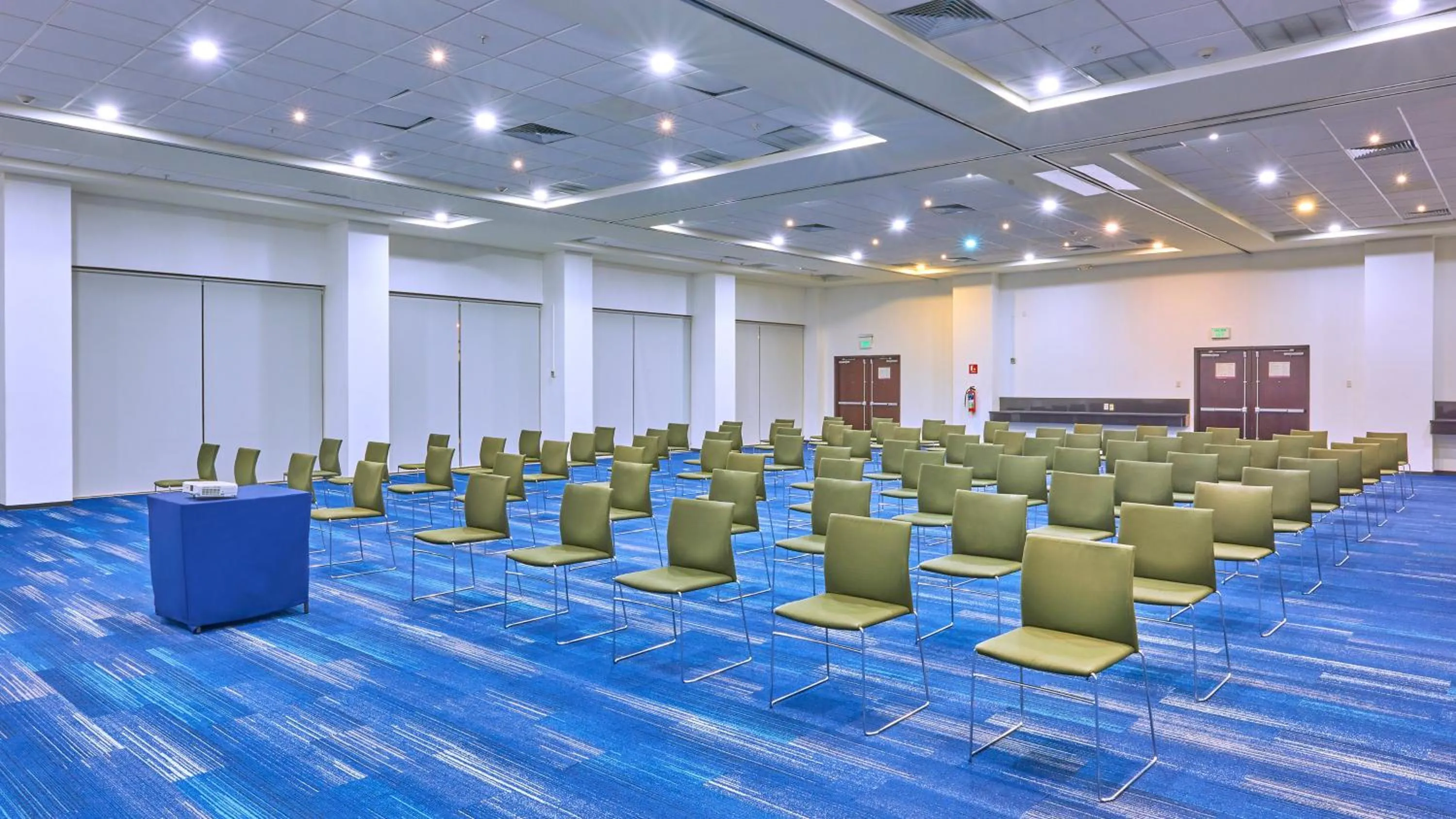 Meeting/conference room in Holiday Inn Guadalajara Patria-Universidad by IHG