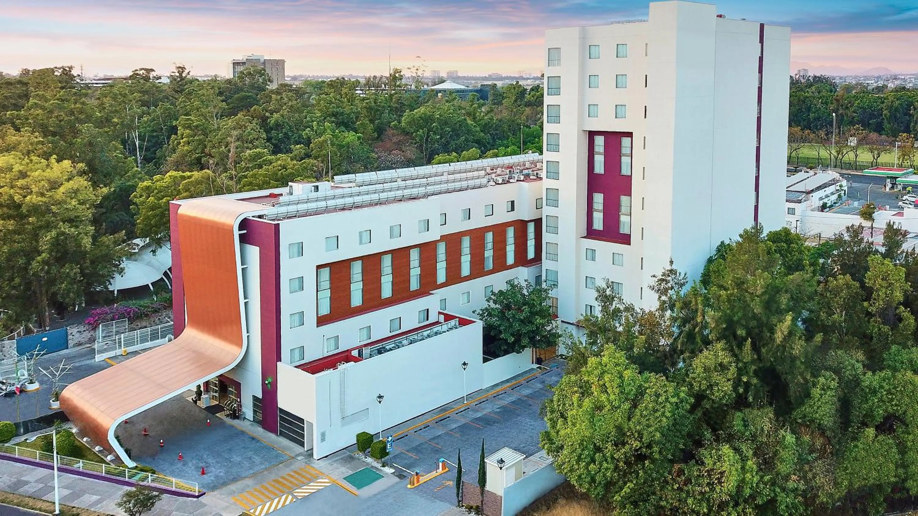 Property building, Bird's-eye View in HS HOTSSON Smart Guadalajara Autónoma