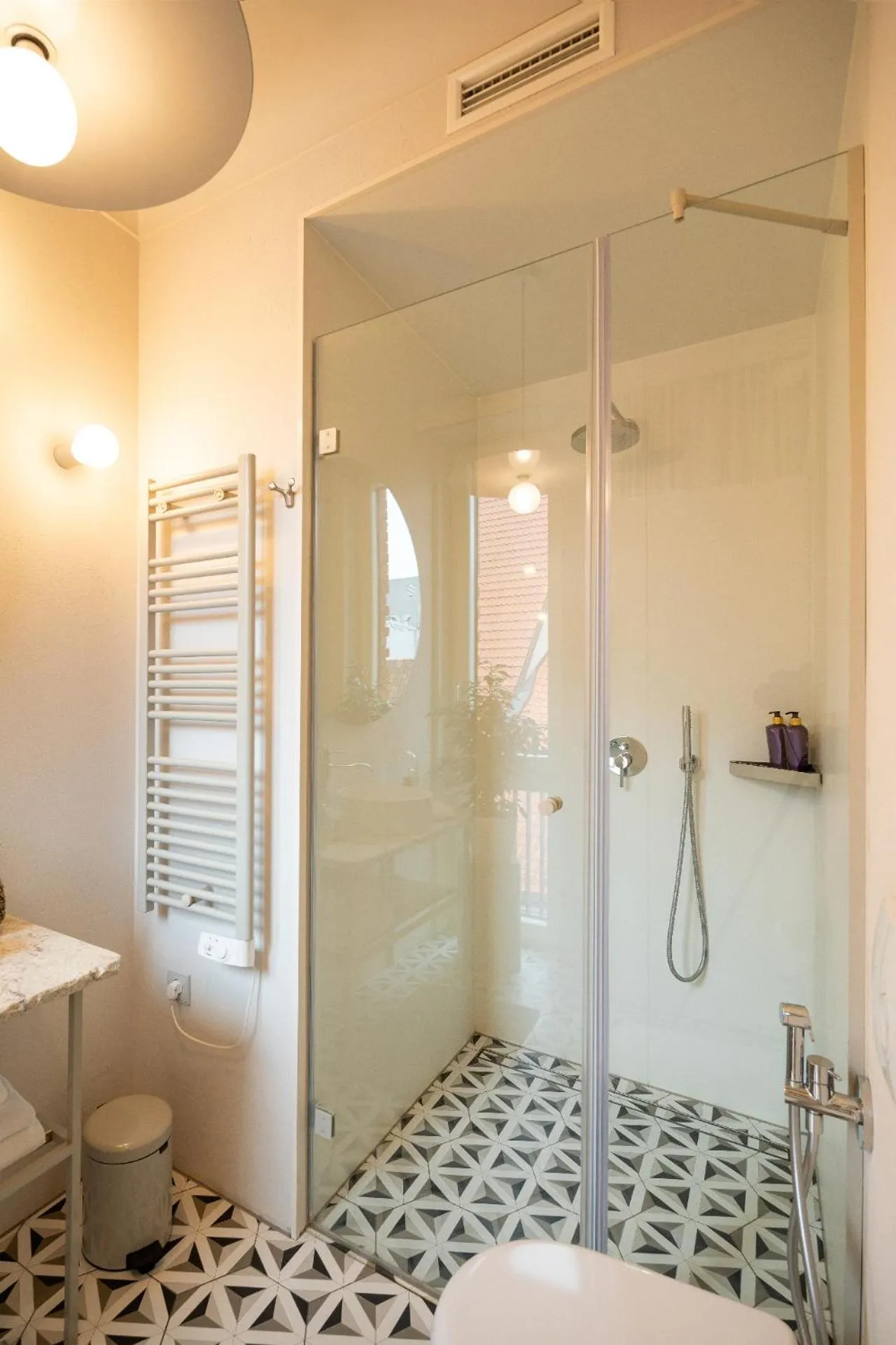 Shower in Redstone Apartments