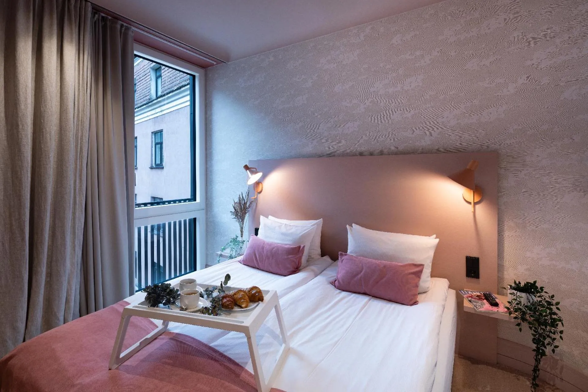 Bed in Redstone Apartments