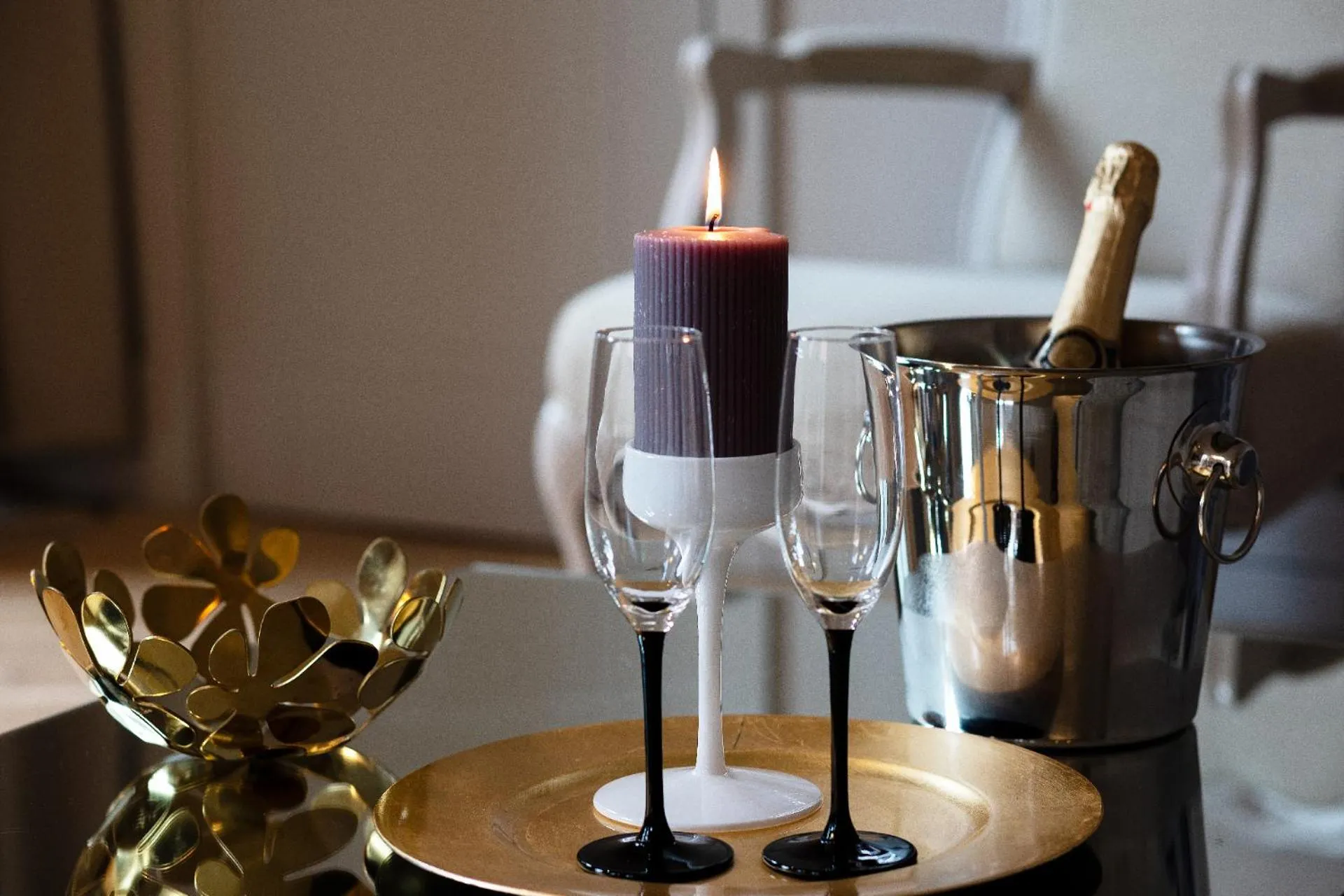 Alcoholic drinks in Redstone Apartments