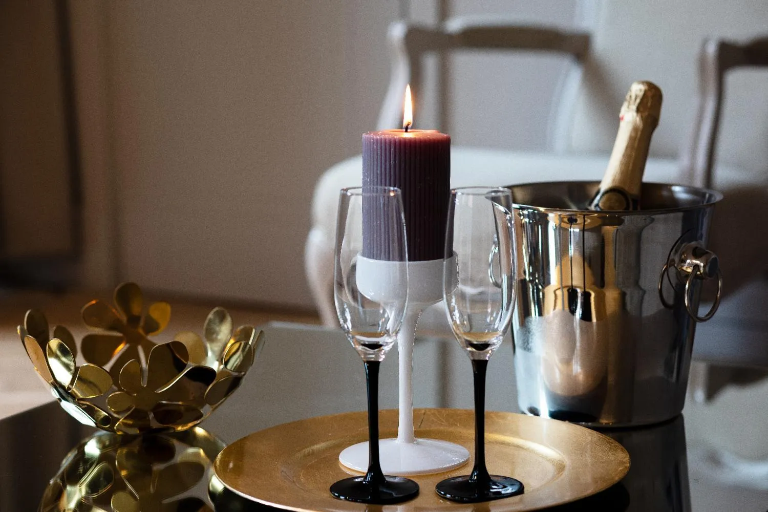 Alcoholic drinks in Redstone Apartments