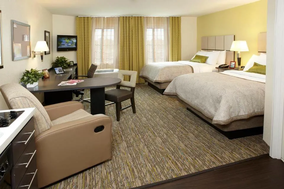 Photo of the whole room, Bed in Candlewood Suites Tucson by IHG