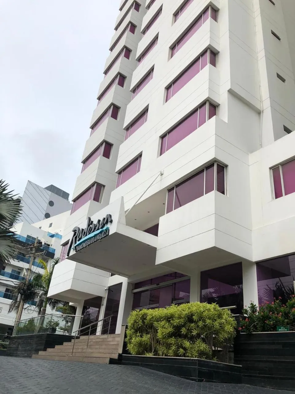 Property building in Radisson Diamond Barranquilla