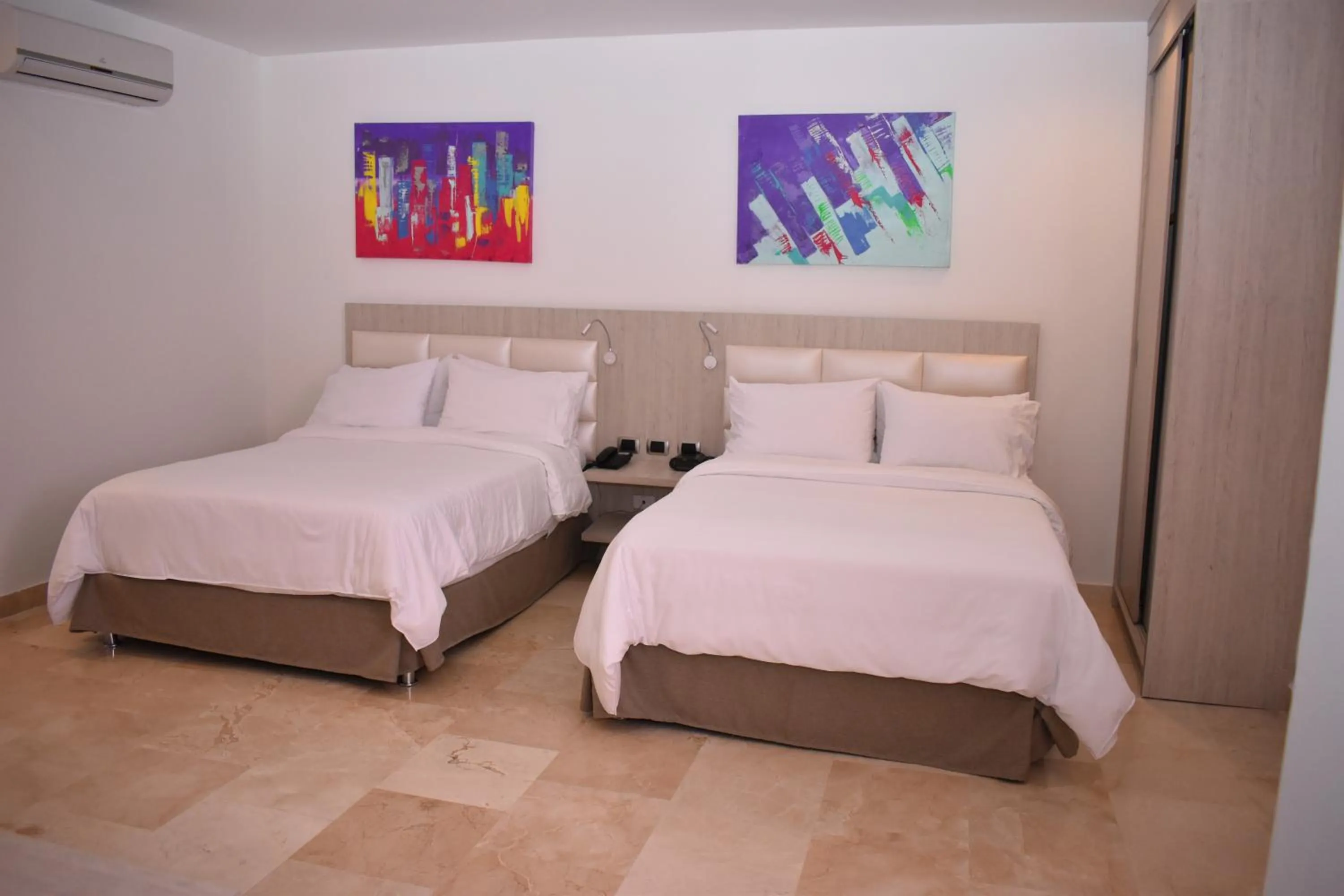 Bed in Radisson Diamond Barranquilla