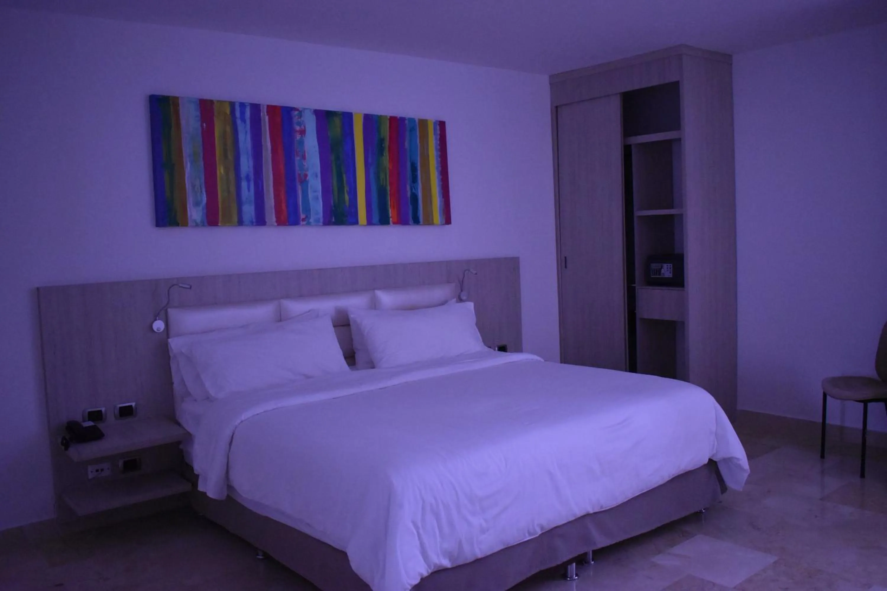Bedroom, Bed in Radisson Diamond Barranquilla