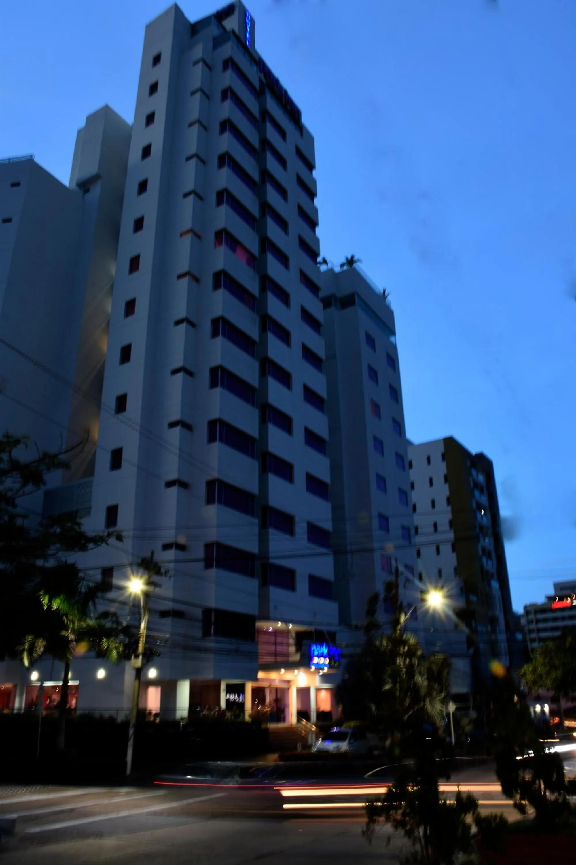 Property building in Radisson Diamond Barranquilla