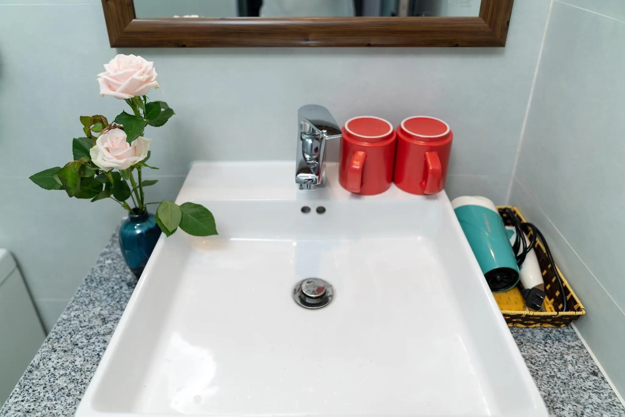 Shower in Harmony Homestay