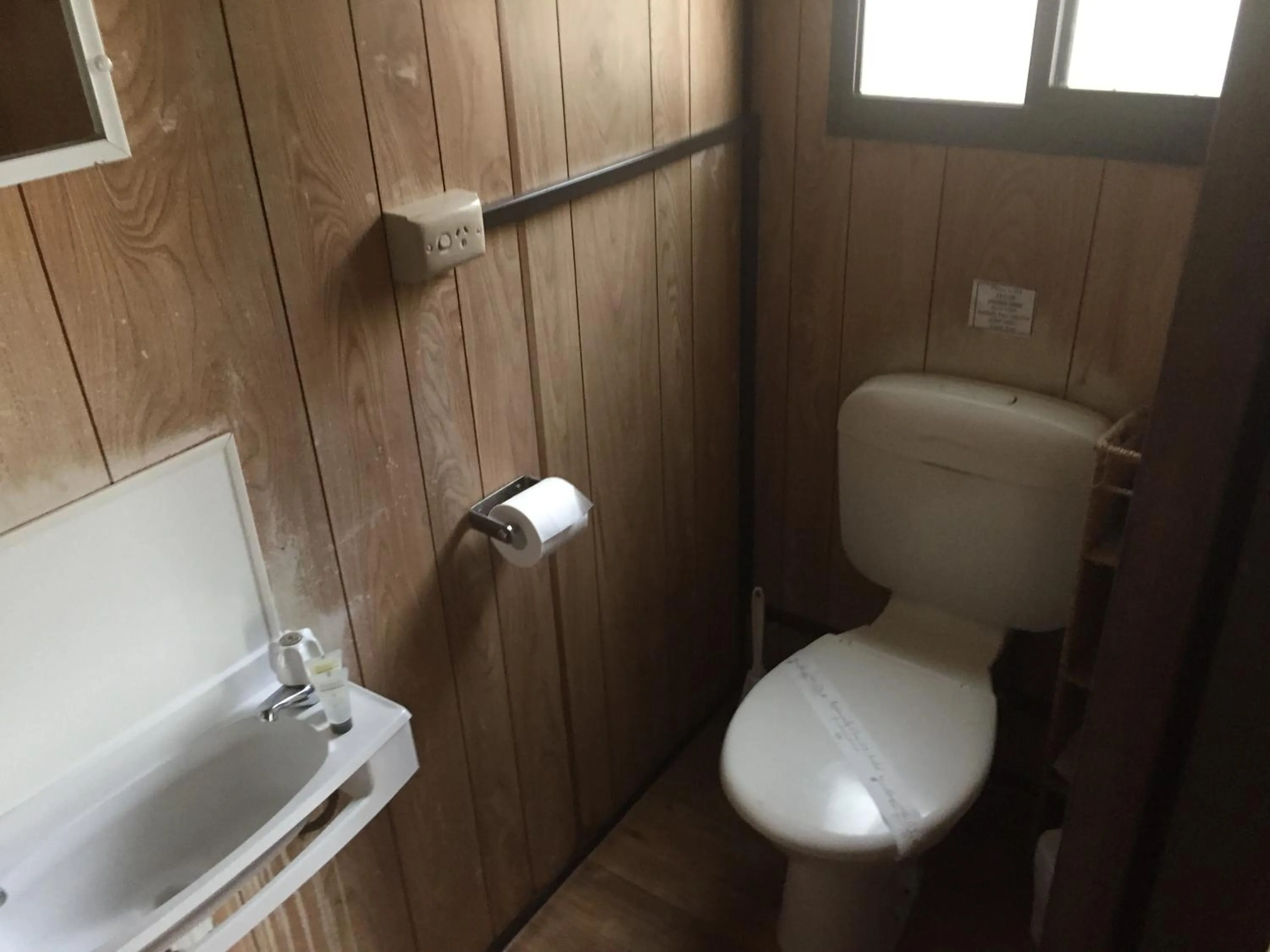 Bathroom in NRMA Yarrawonga Mulwala Holiday Park