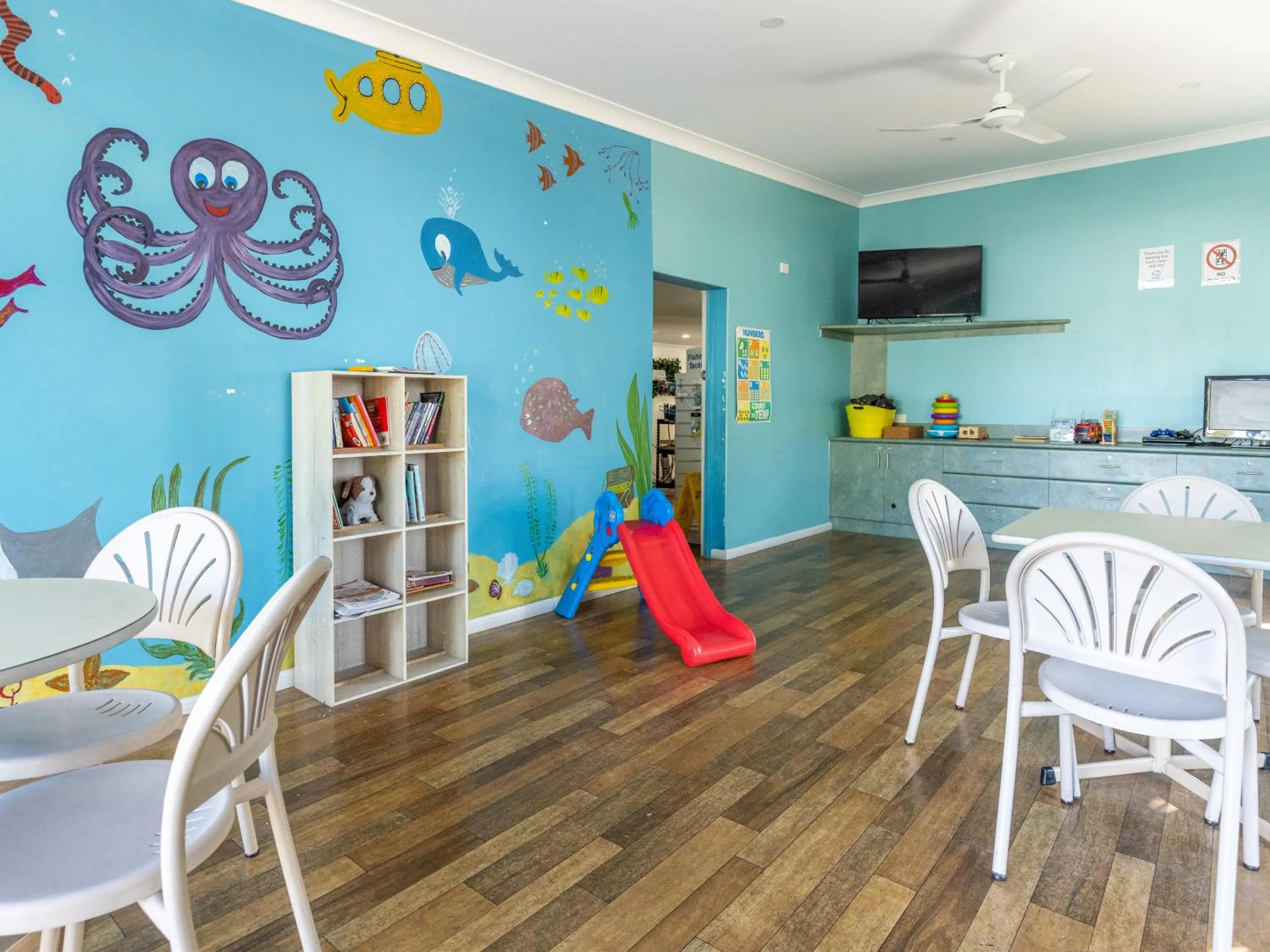 Lobby or reception in NRMA Bowen Beachfront Holiday Park