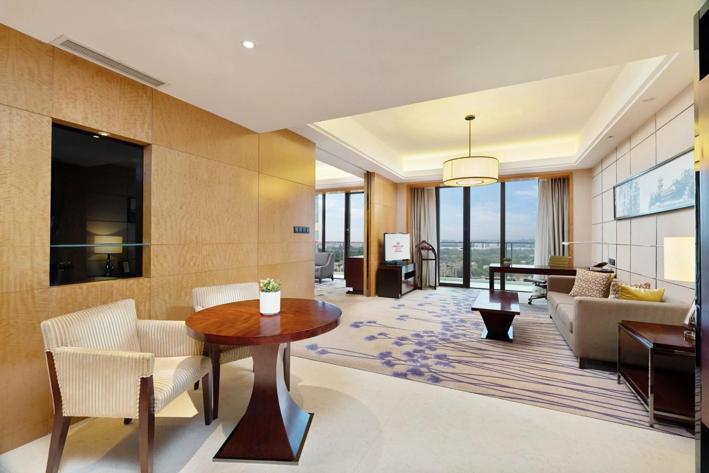 Photo of the whole room in Crowne Plaza Chengdu West by IHG