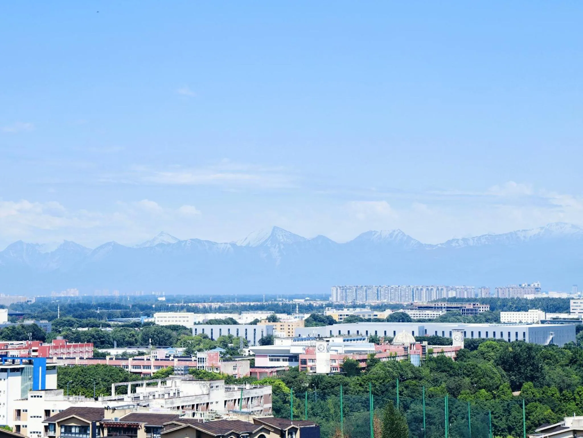 Property building in Crowne Plaza Chengdu West by IHG