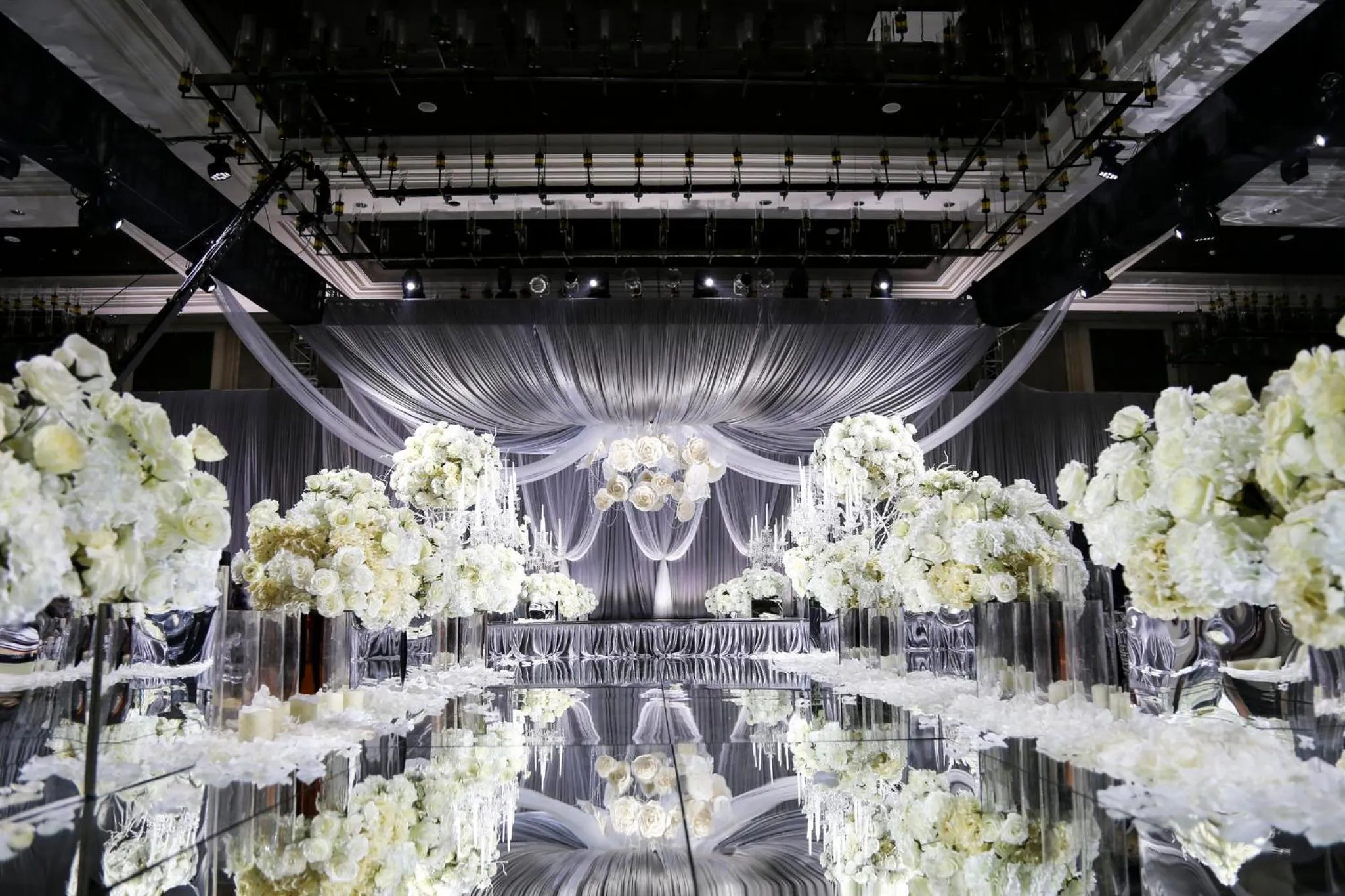 Meeting/conference room in Crowne Plaza Chengdu West by IHG