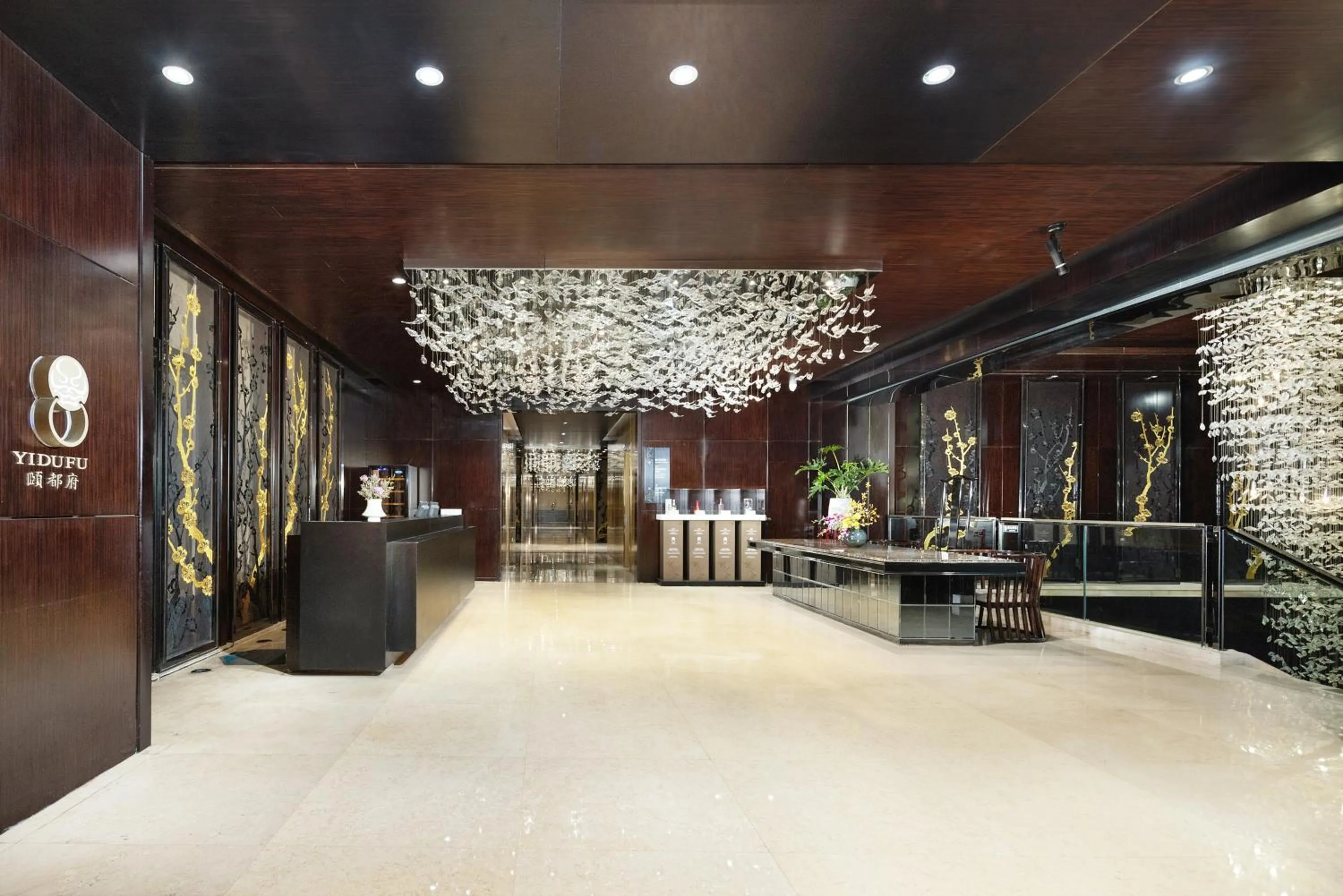 Restaurant/places to eat in Crowne Plaza Chengdu West by IHG