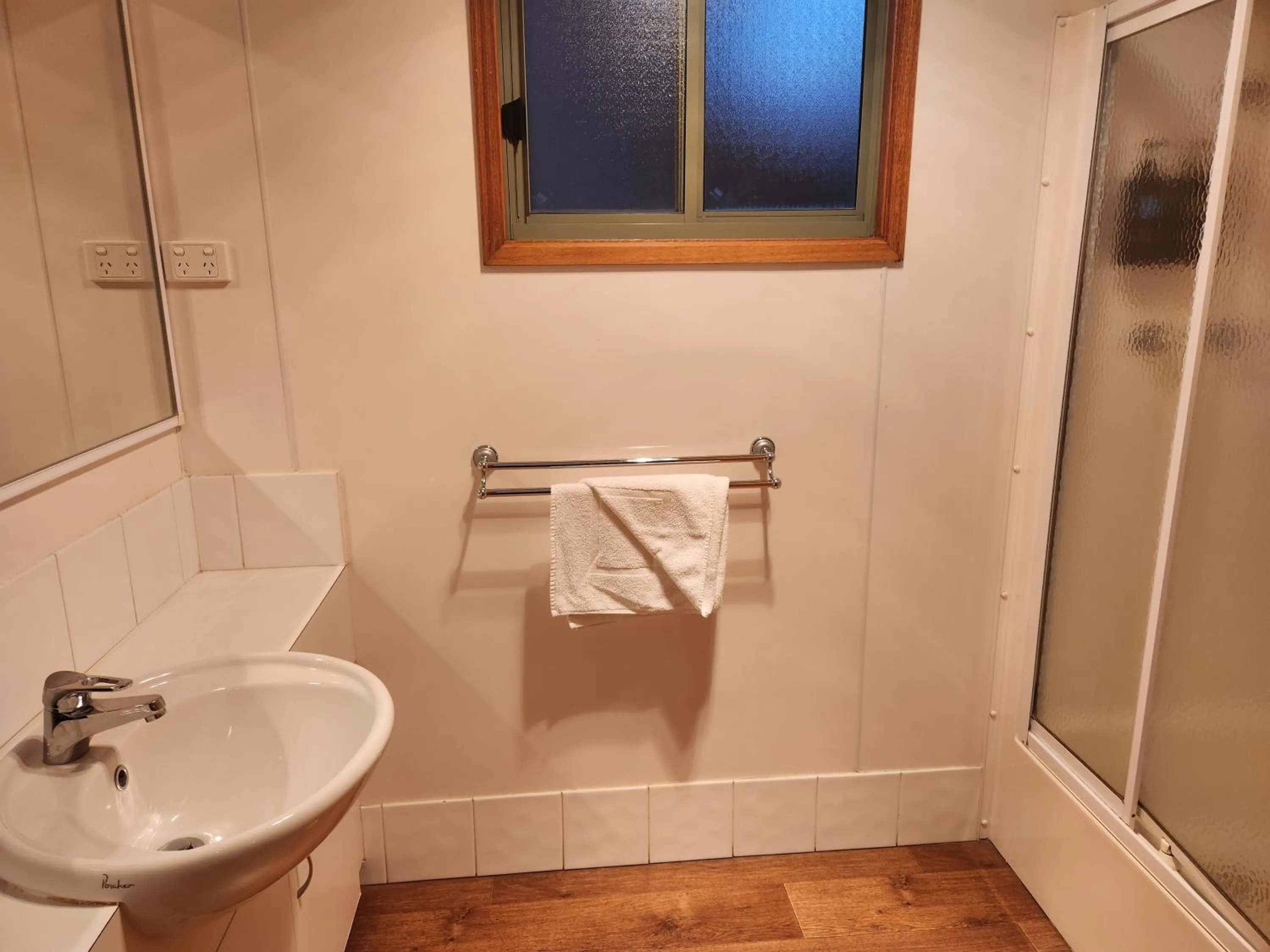 Bathroom in Eden Gateway Holiday Park