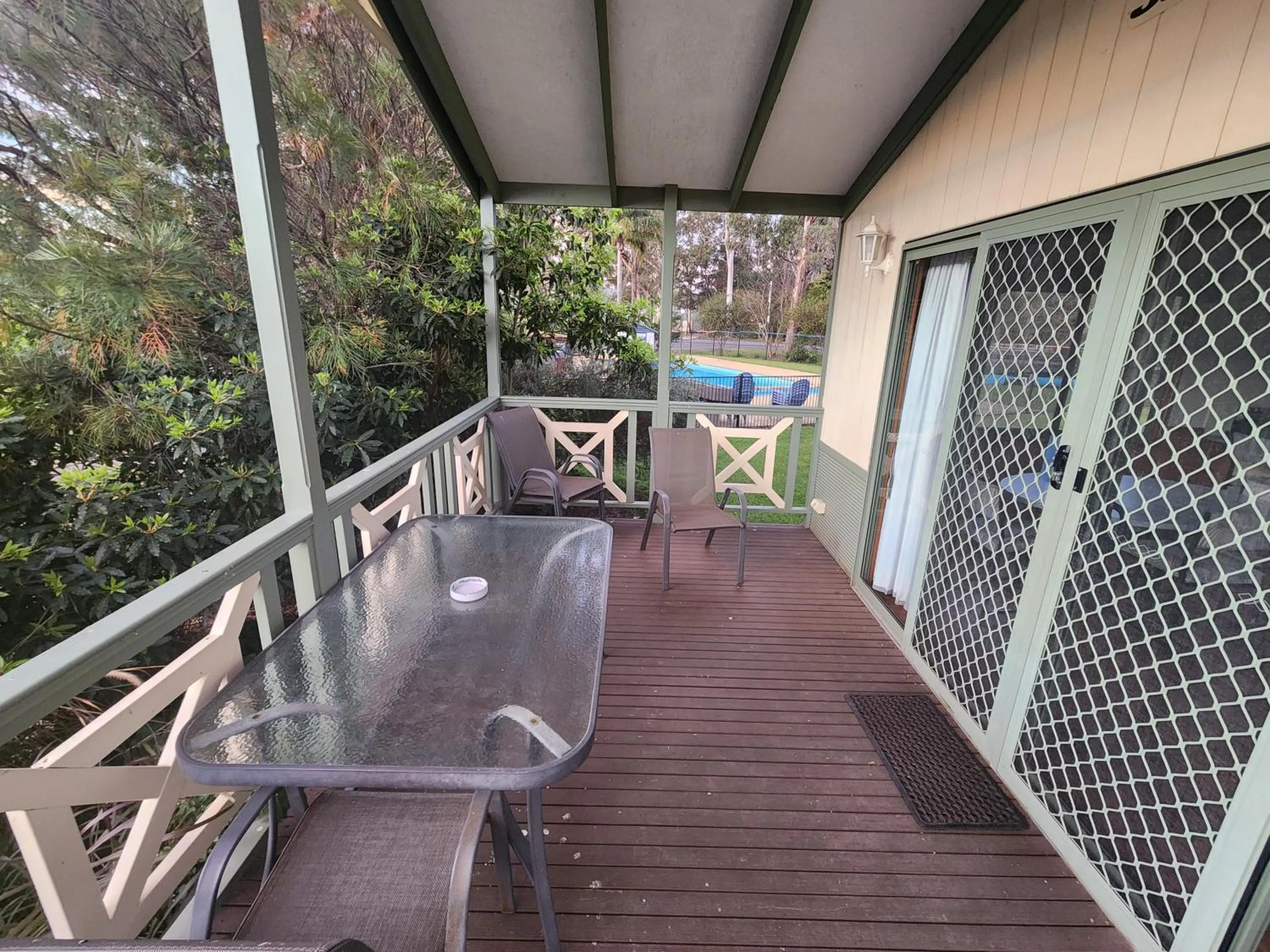 Balcony/Terrace in Eden Gateway Holiday Park