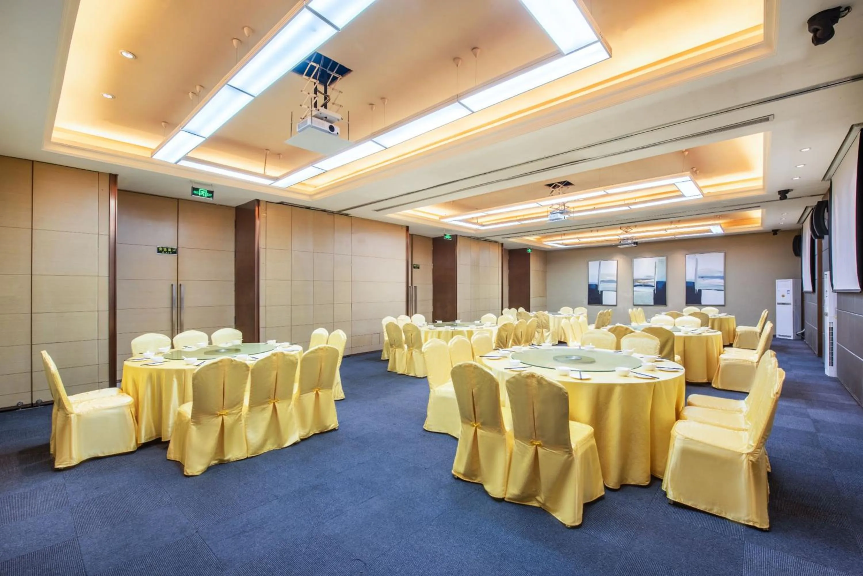Banquet/Function facilities in Holiday Inn Express Shenyang Golden Corridor by IHG