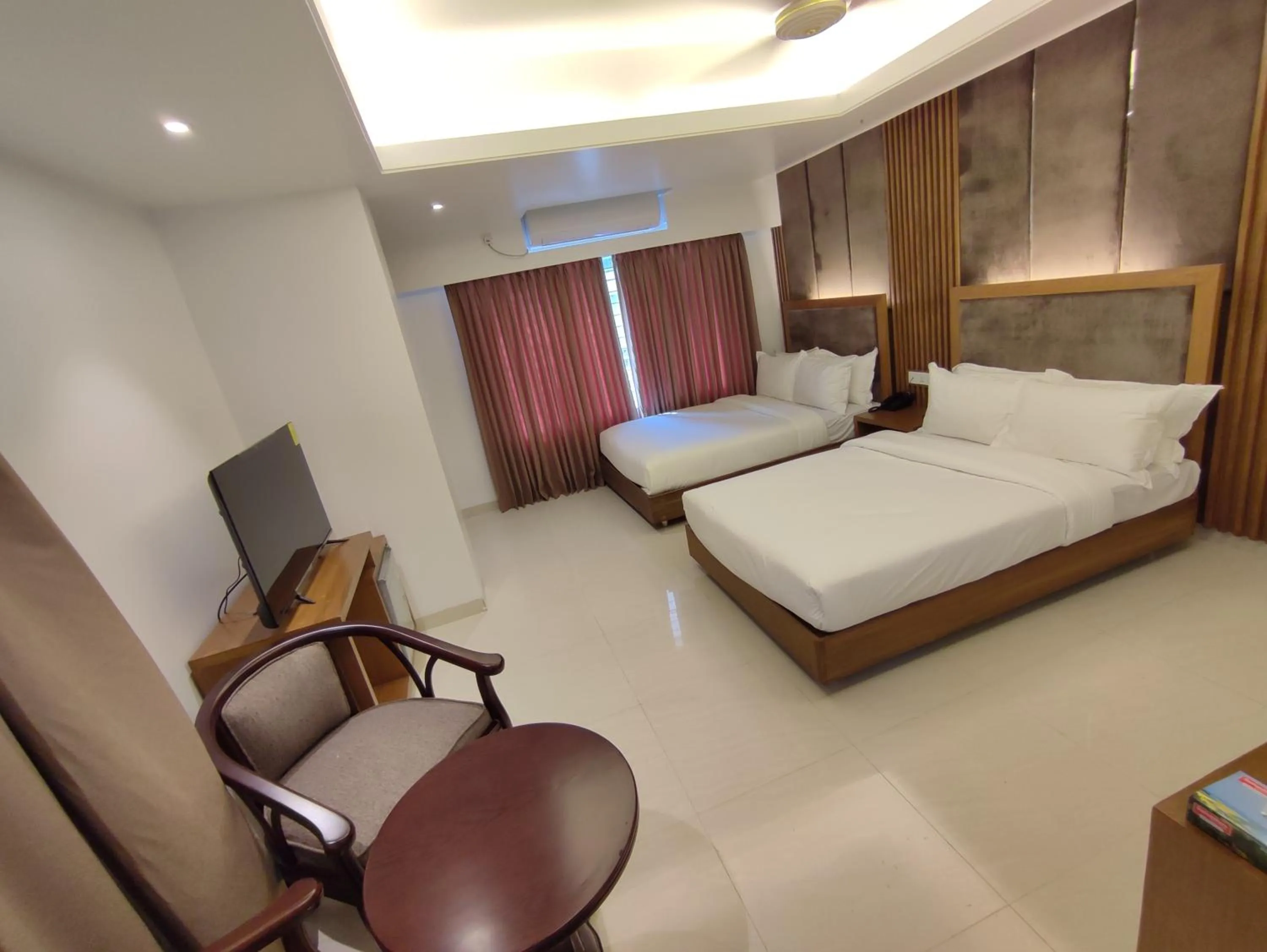 Bed in Hotel Holy Gate