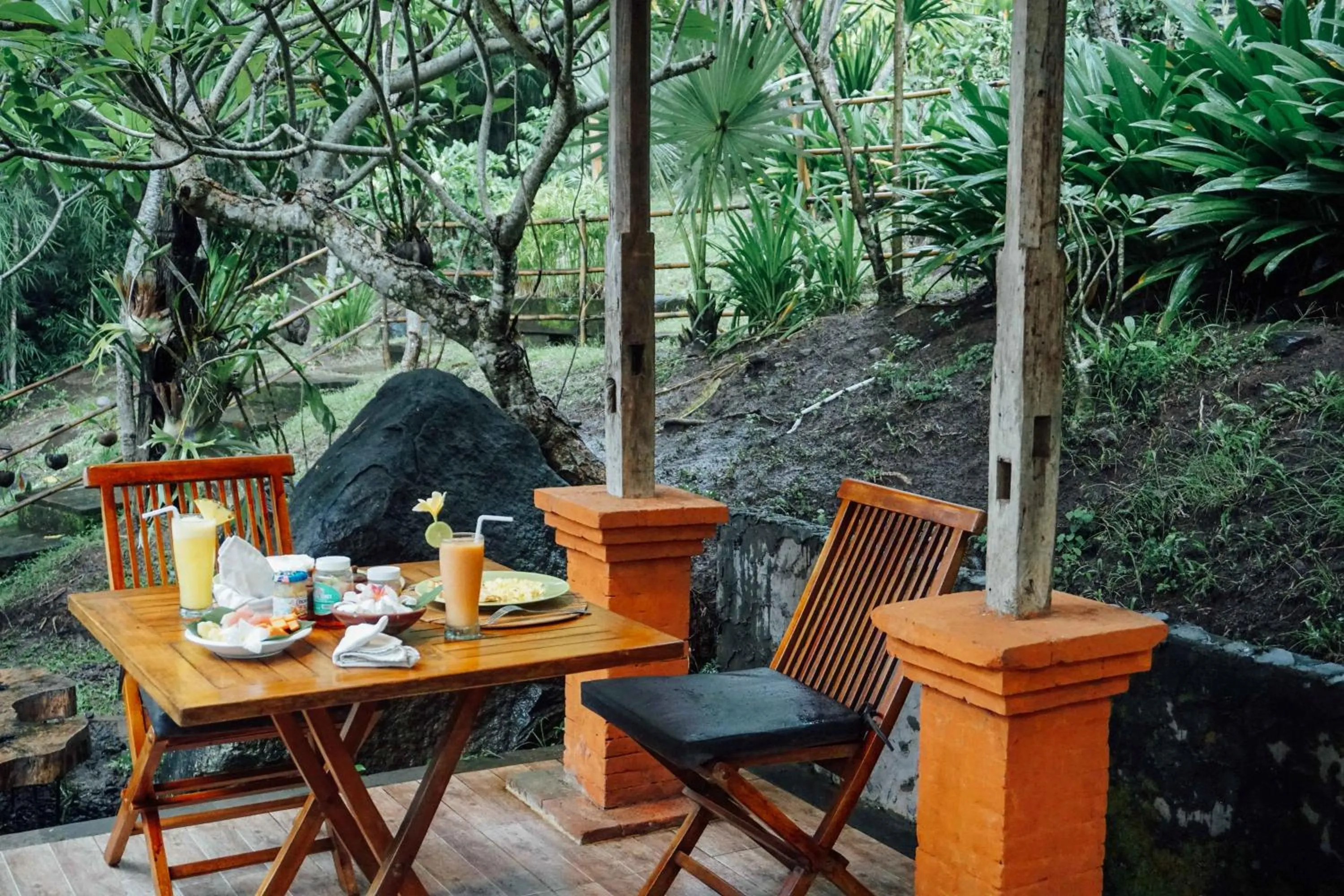 Restaurant/places to eat in Jepun Didulu Cottages