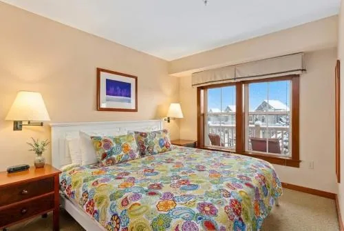 Allegheny Spring 326, ski in out, Pool HotTub