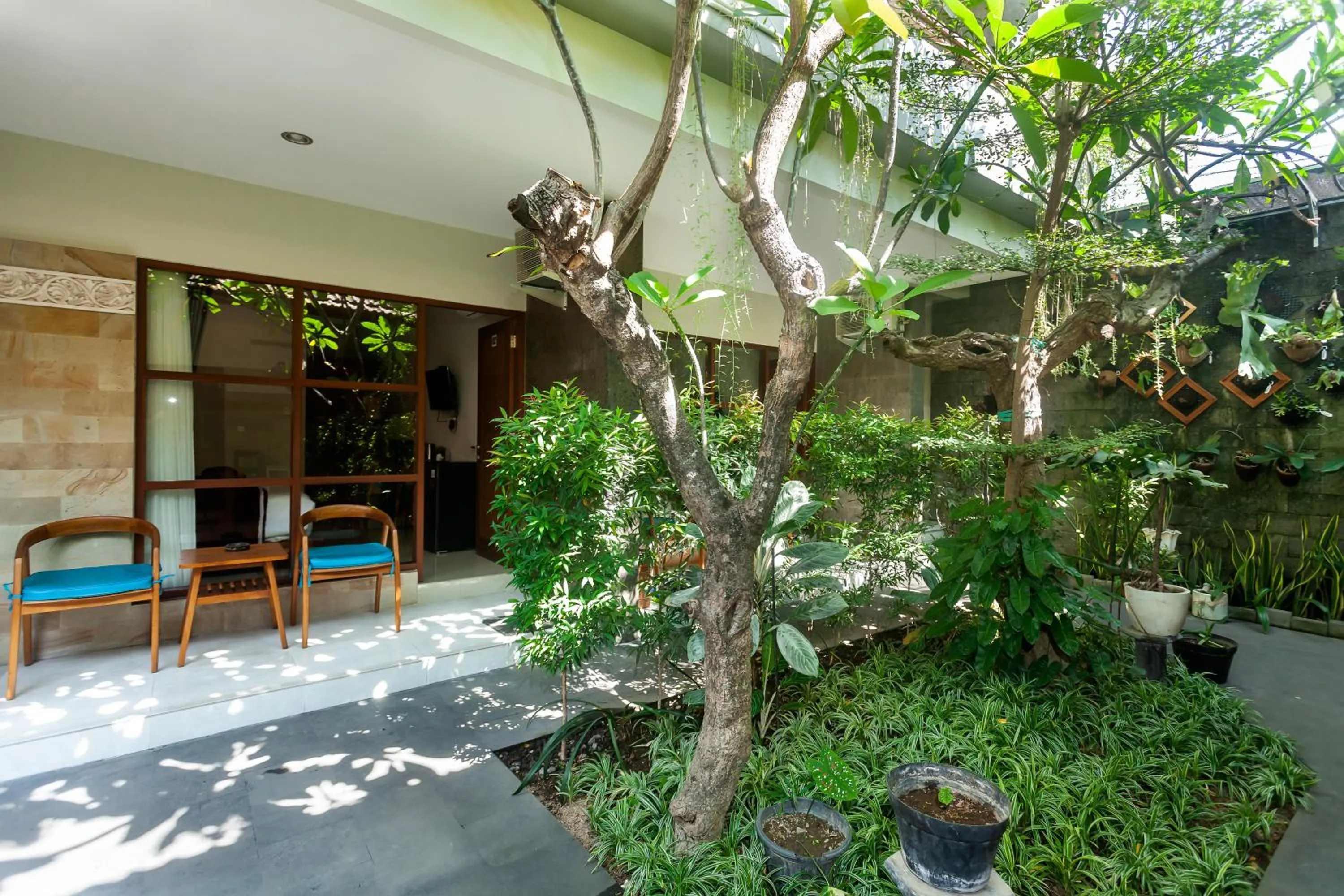Garden view in Naksa Homestay Sanur