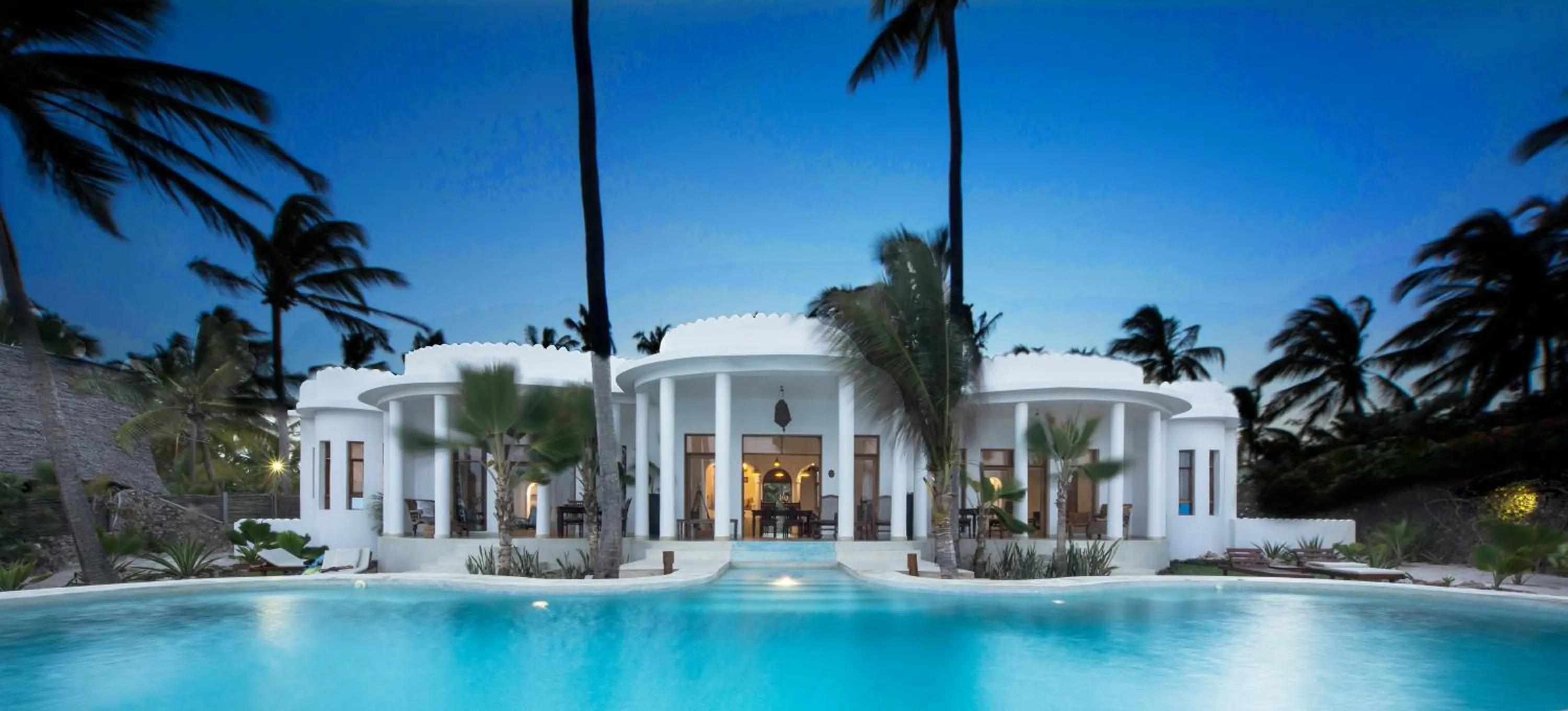 Pool view in Boutique Hotel Matlai