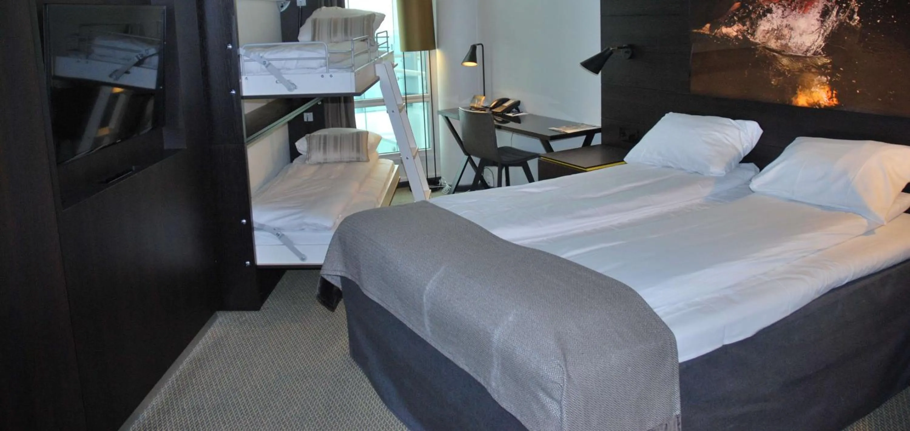 Photo of the whole room, Bed in Scandic Ørnen