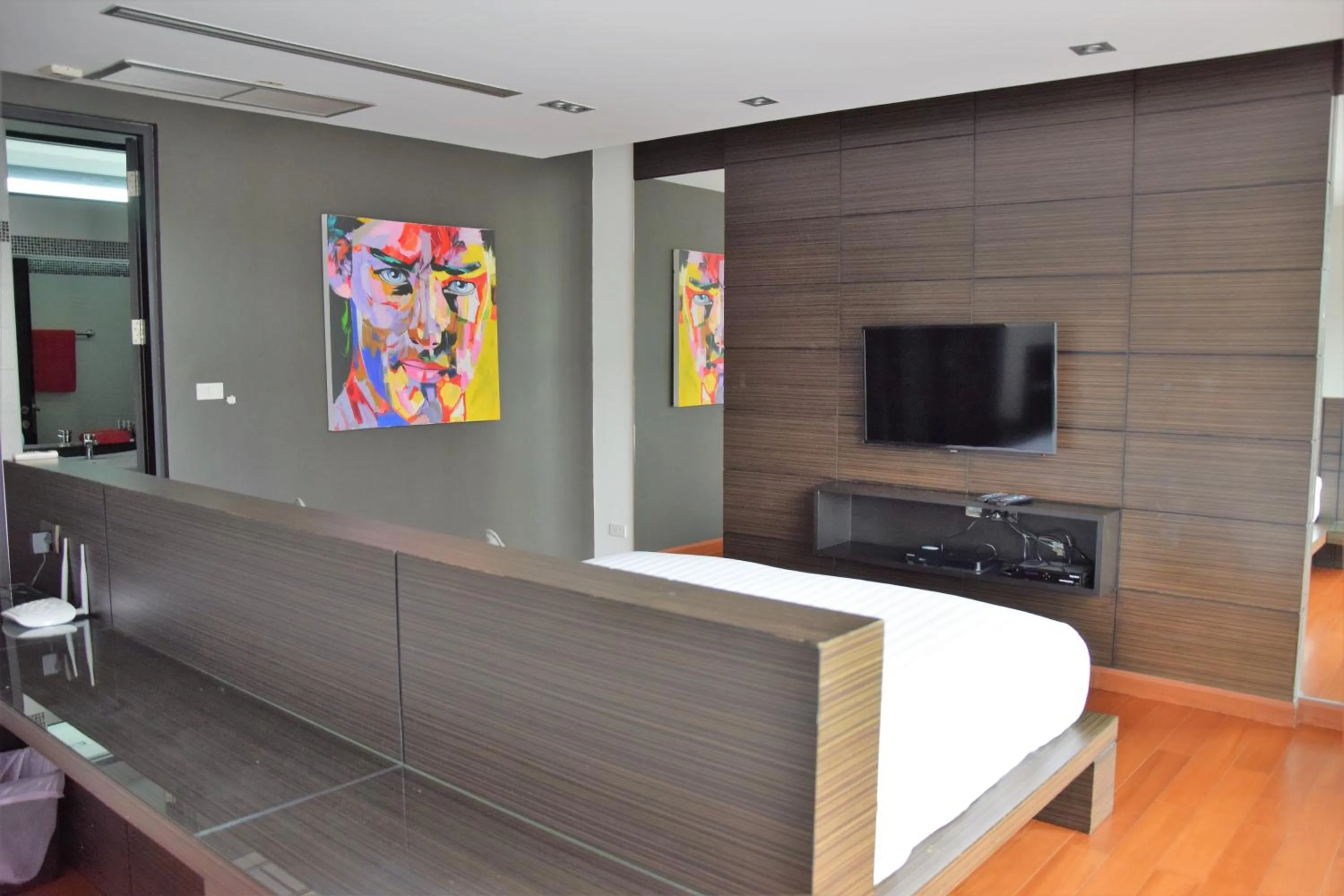 Bed in Eden Villa Phuket