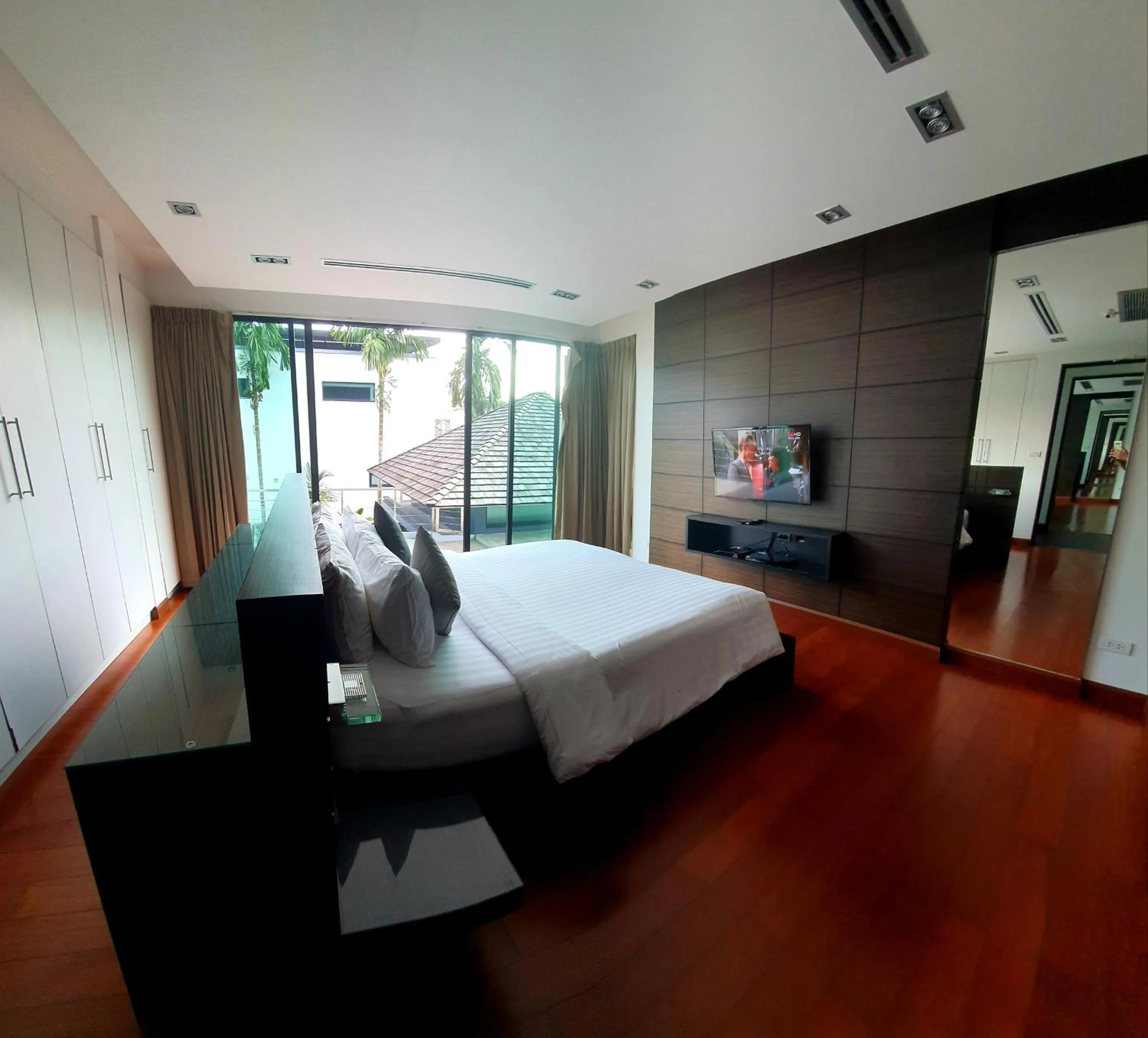 Bedroom, Bed in Eden Villa Phuket