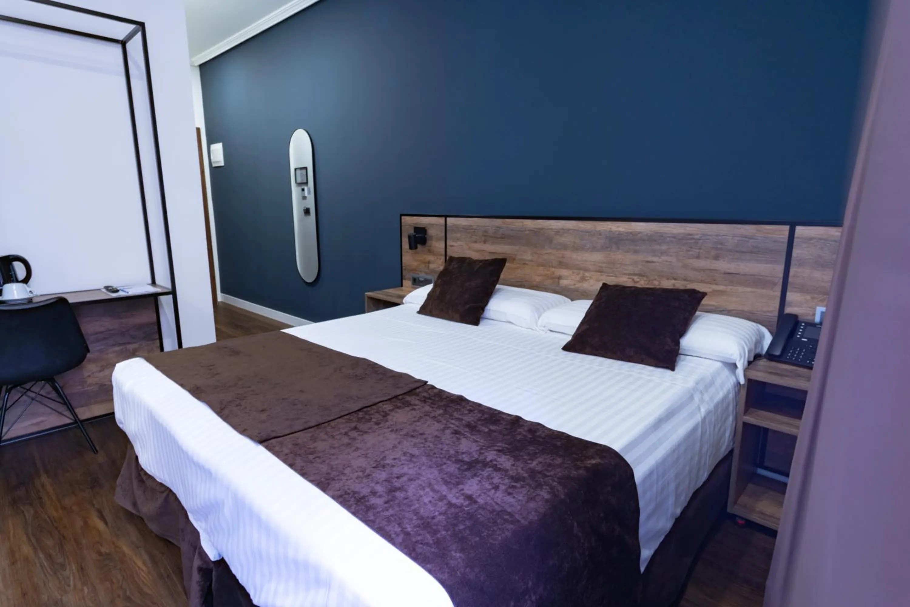 Photo of the whole room, Bed in Hotel BH San Francisco Alicante