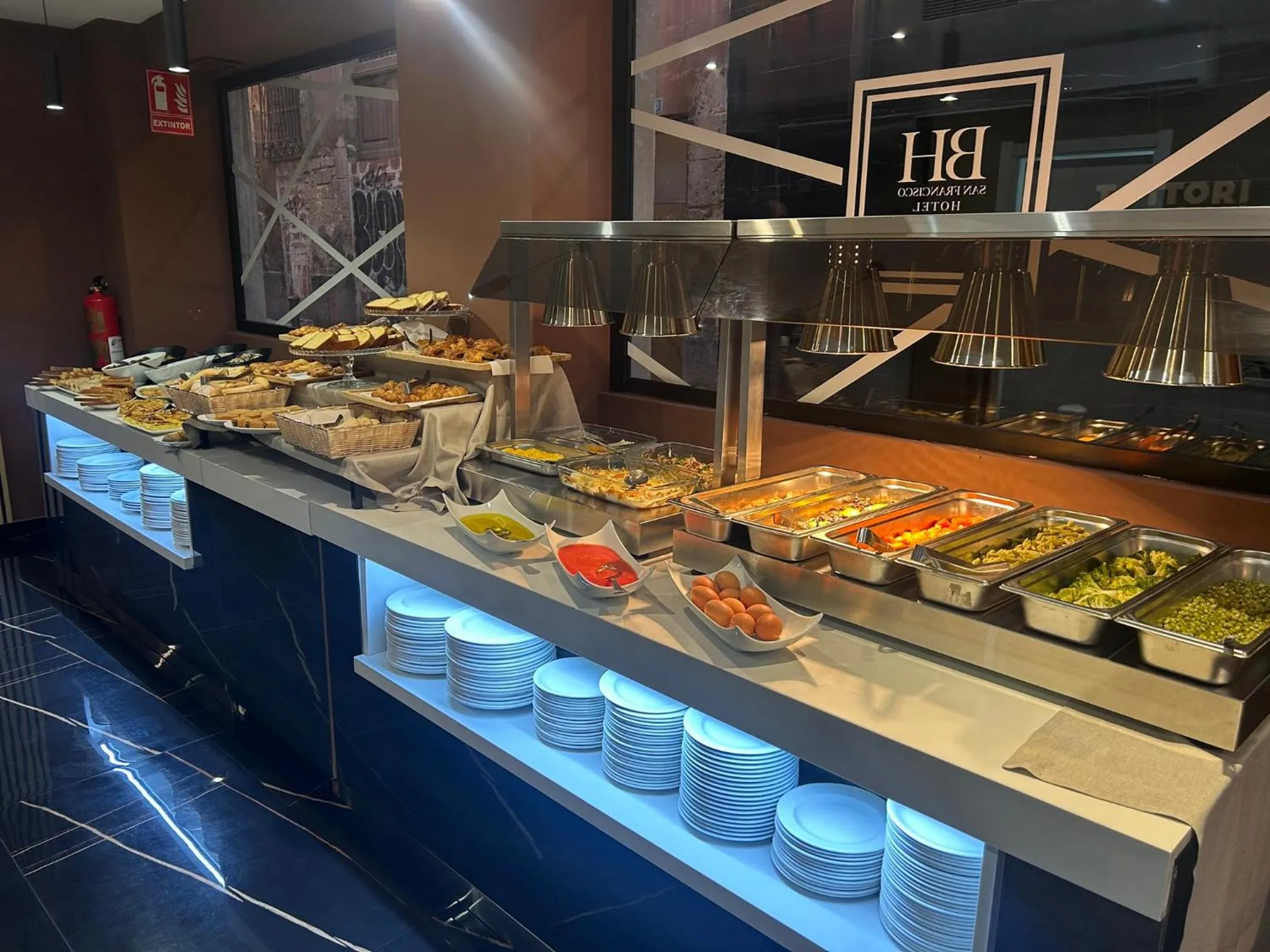 Buffet breakfast in Hotel BH San Francisco Alicante