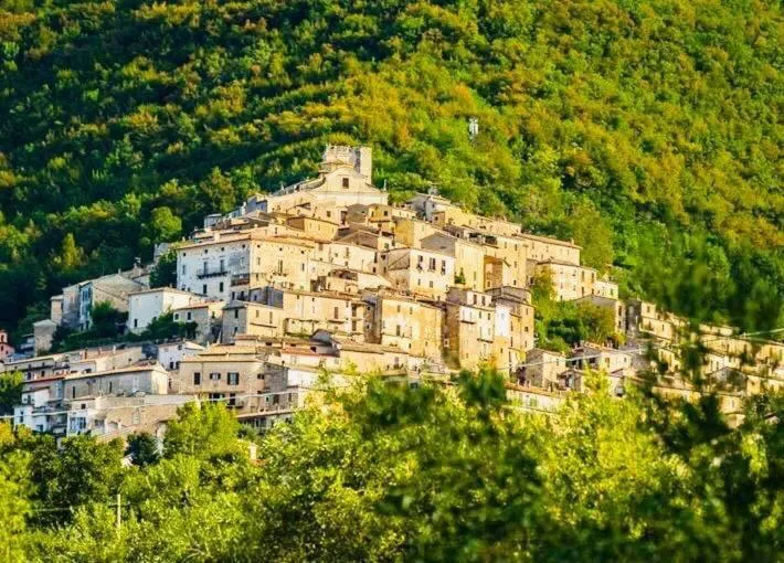 Neighbourhood in RELAIS COLLE BUONO