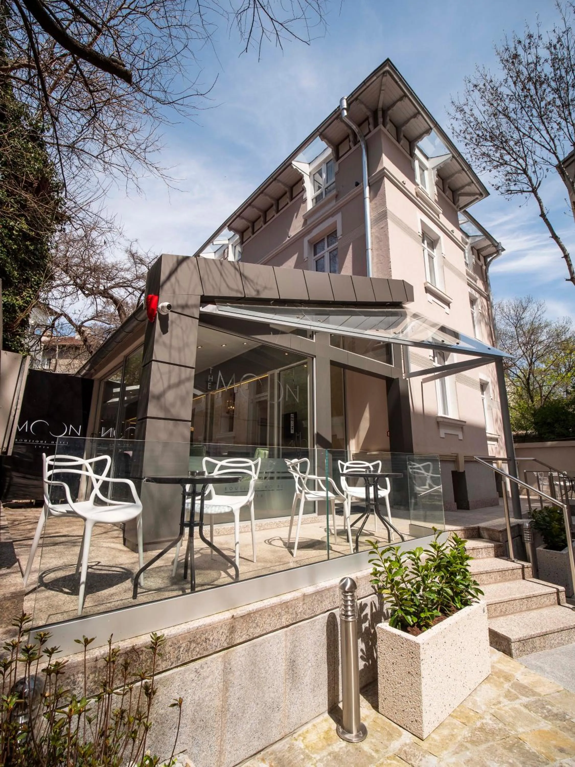 Patio in The Moon Boutique Hotel