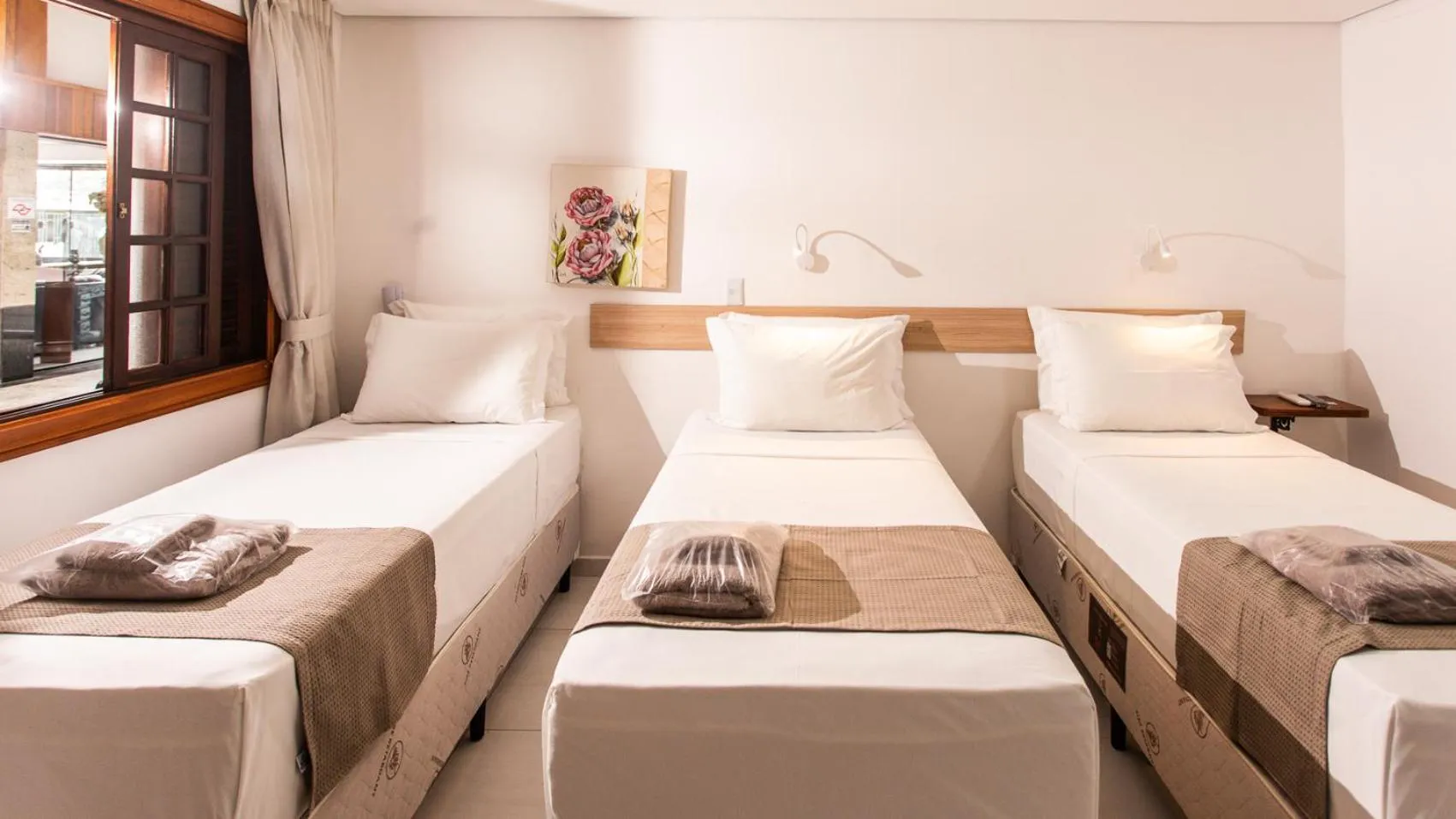 Bed in Hotel Chalet Monet - Granja Vianna