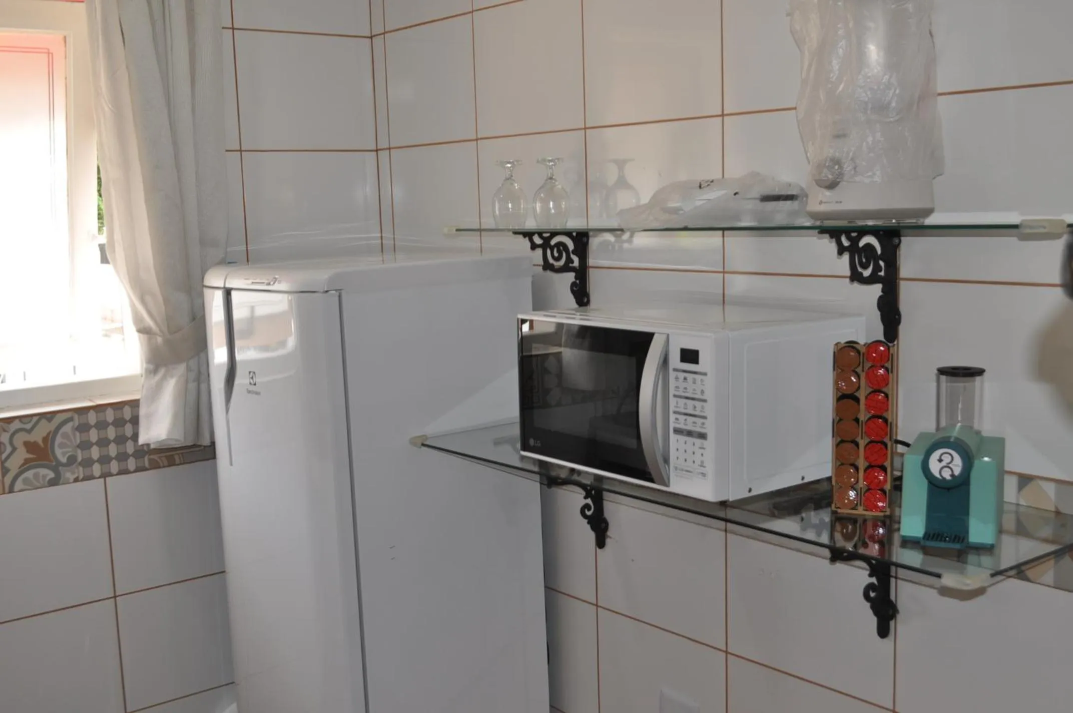 Kitchen or kitchenette in Hotel Chalet Monet - Granja Vianna