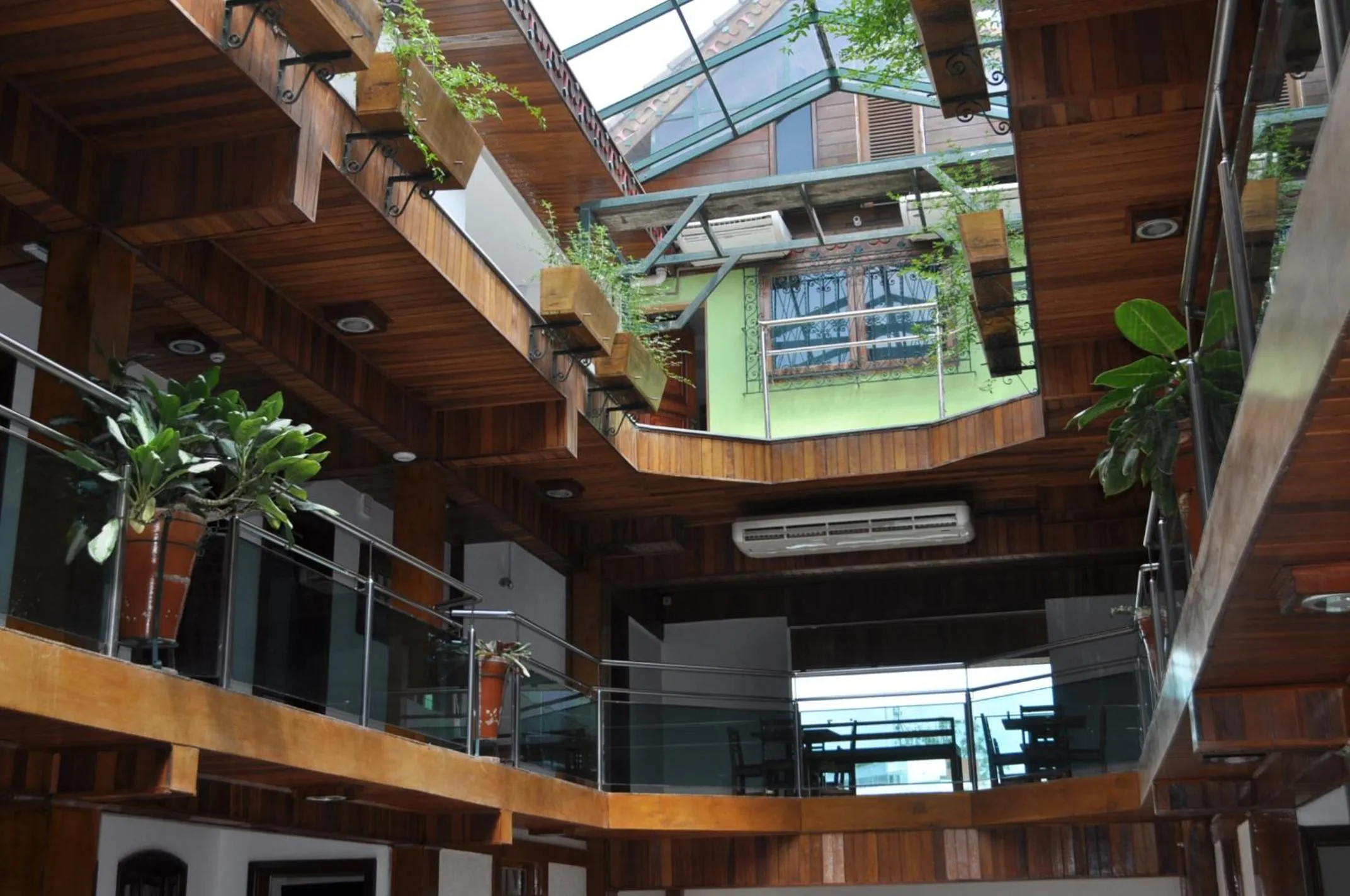 Property building in Hotel Chalet Monet - Granja Vianna