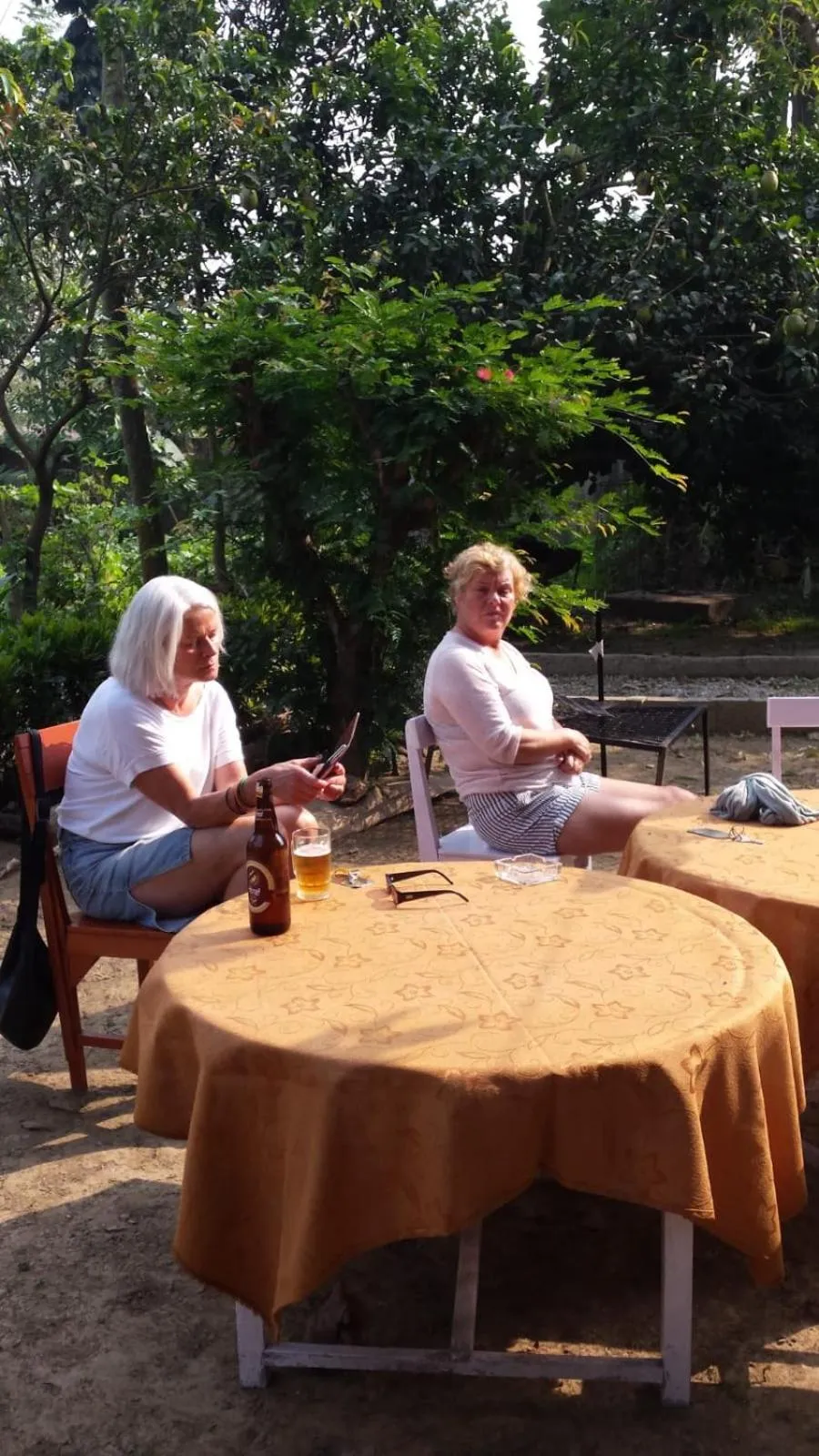 Guests in Travellers Jungle Camp-Sauraha