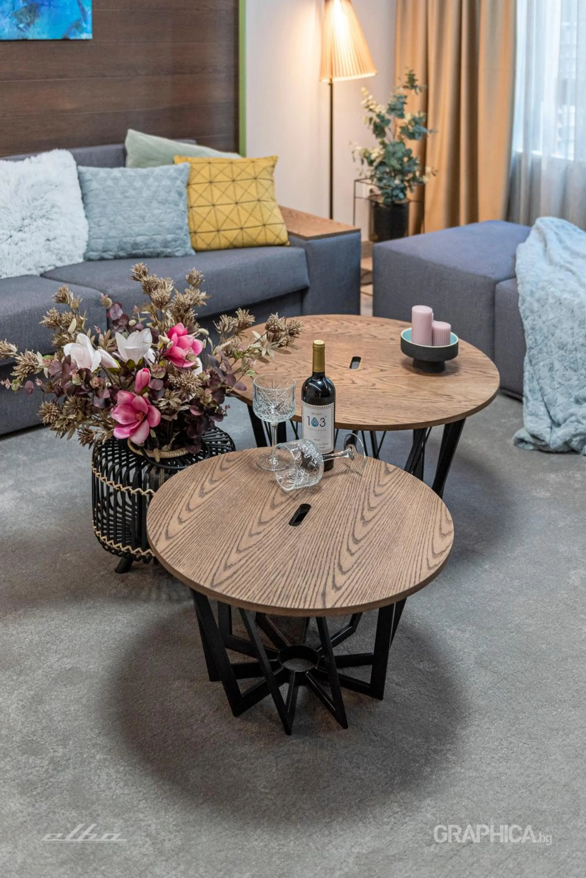 Living room in 103 Alpine Hotel